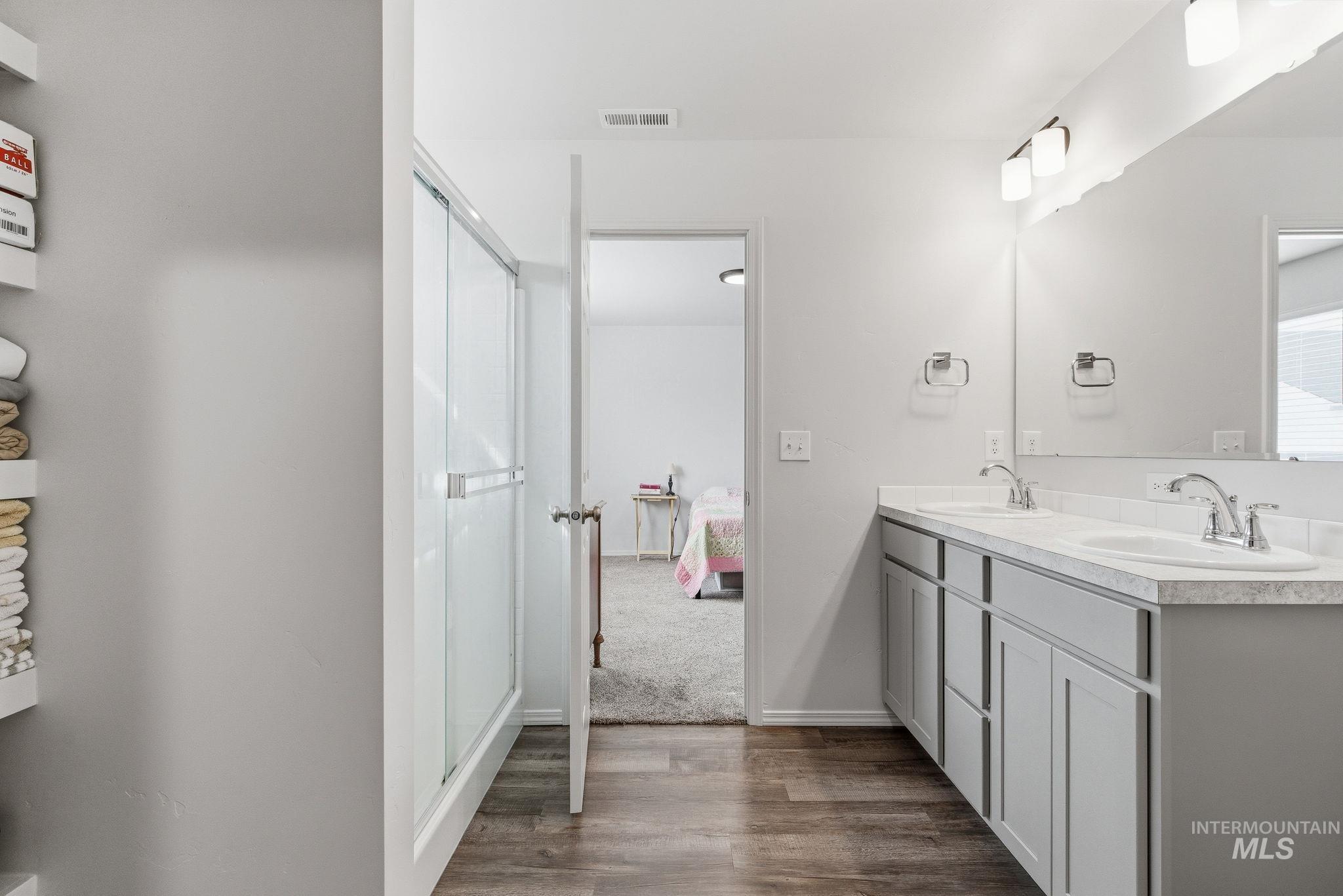 12769 Ashfield, Caldwell, Idaho 83607, 3 Bedrooms, 2 Bathrooms, Residential For Sale, Price $370,000, 98979133