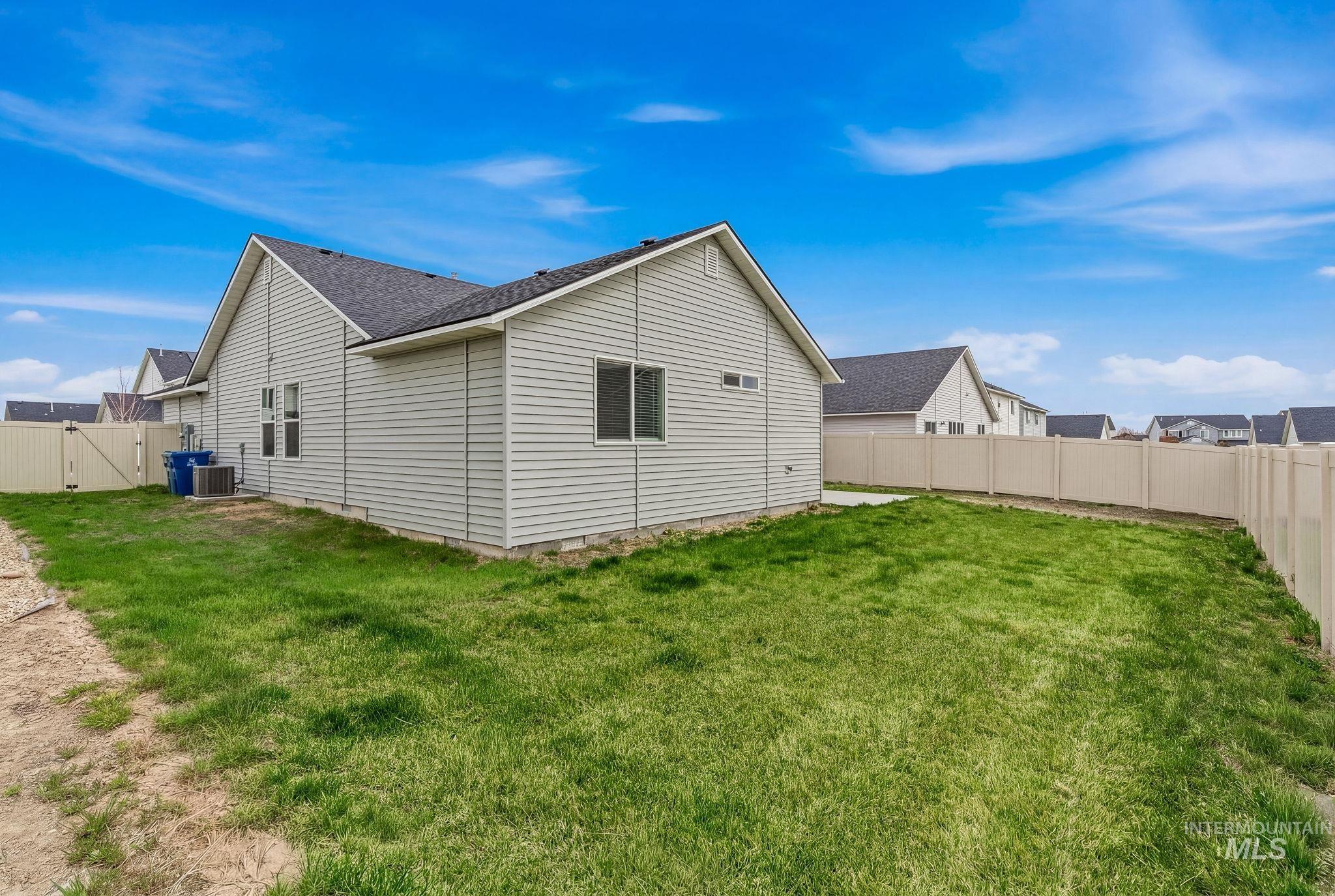 12769 Ashfield, Caldwell, Idaho 83607, 3 Bedrooms, 2 Bathrooms, Residential For Sale, Price $370,000, 98979133