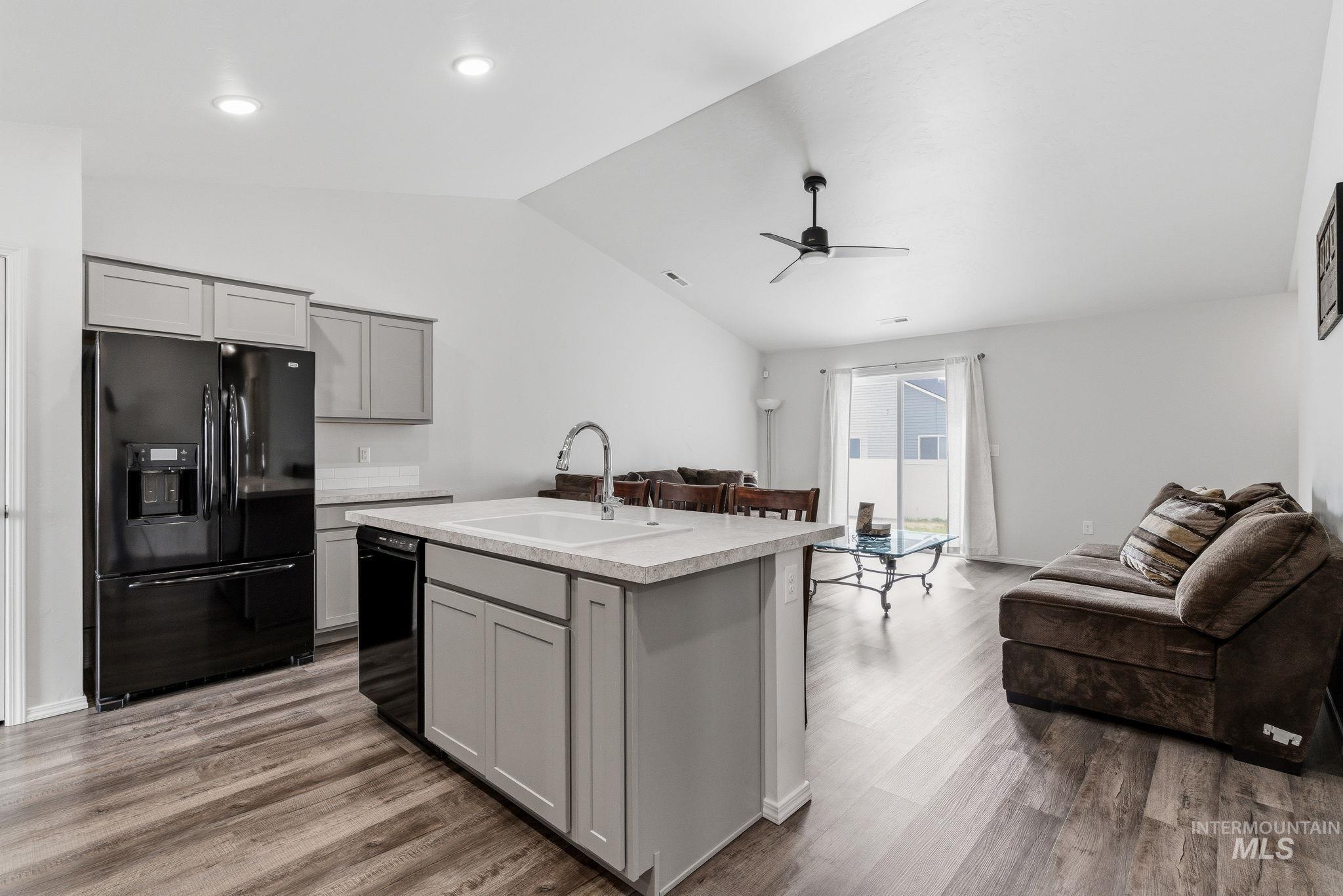 12769 Ashfield, Caldwell, Idaho 83607, 3 Bedrooms, 2 Bathrooms, Residential For Sale, Price $370,000, 98979133