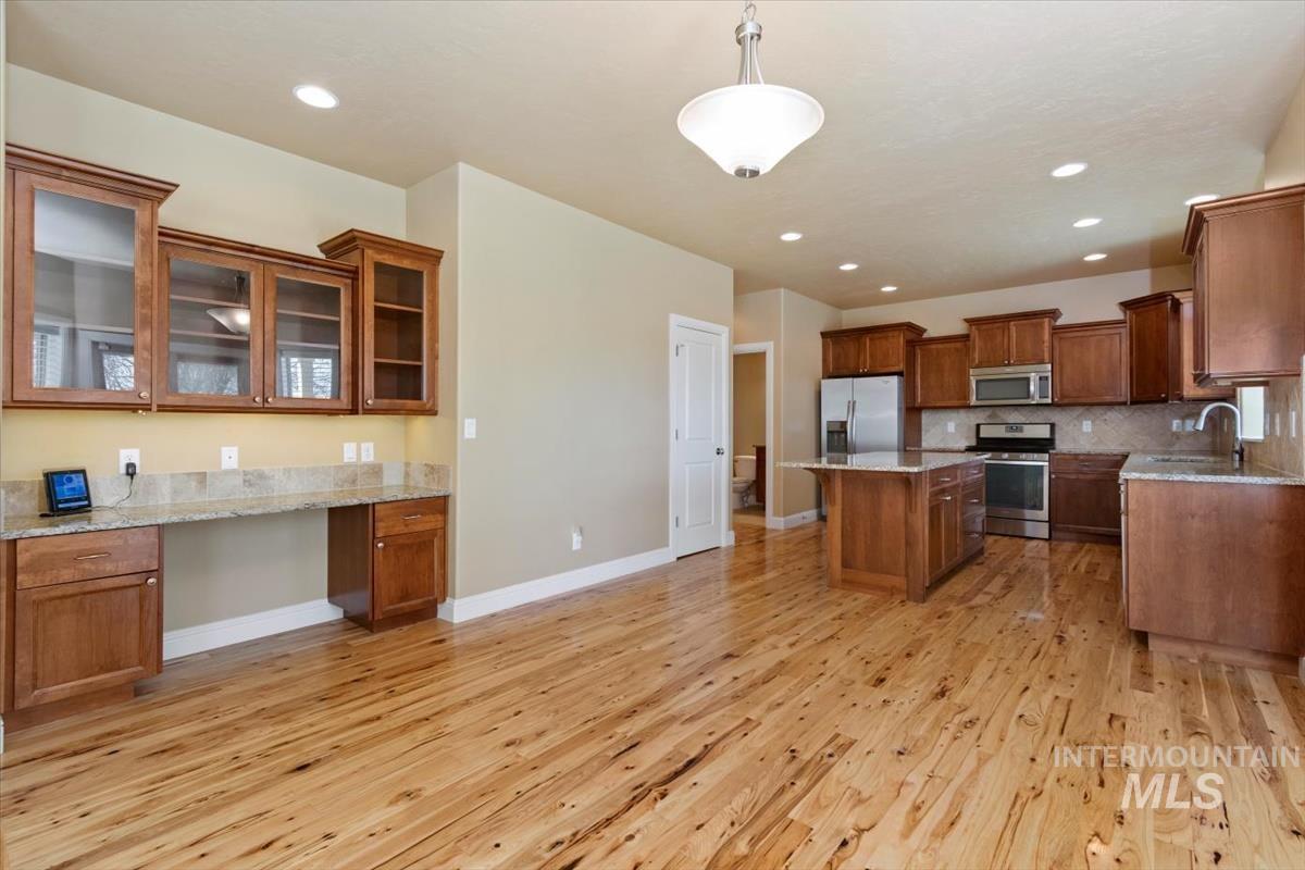 18794 Smiley Peak Ave, Nampa, Idaho 83687-5152, 3 Bedrooms, 2.5 Bathrooms, Residential For Sale, Price $466,900, 98979135