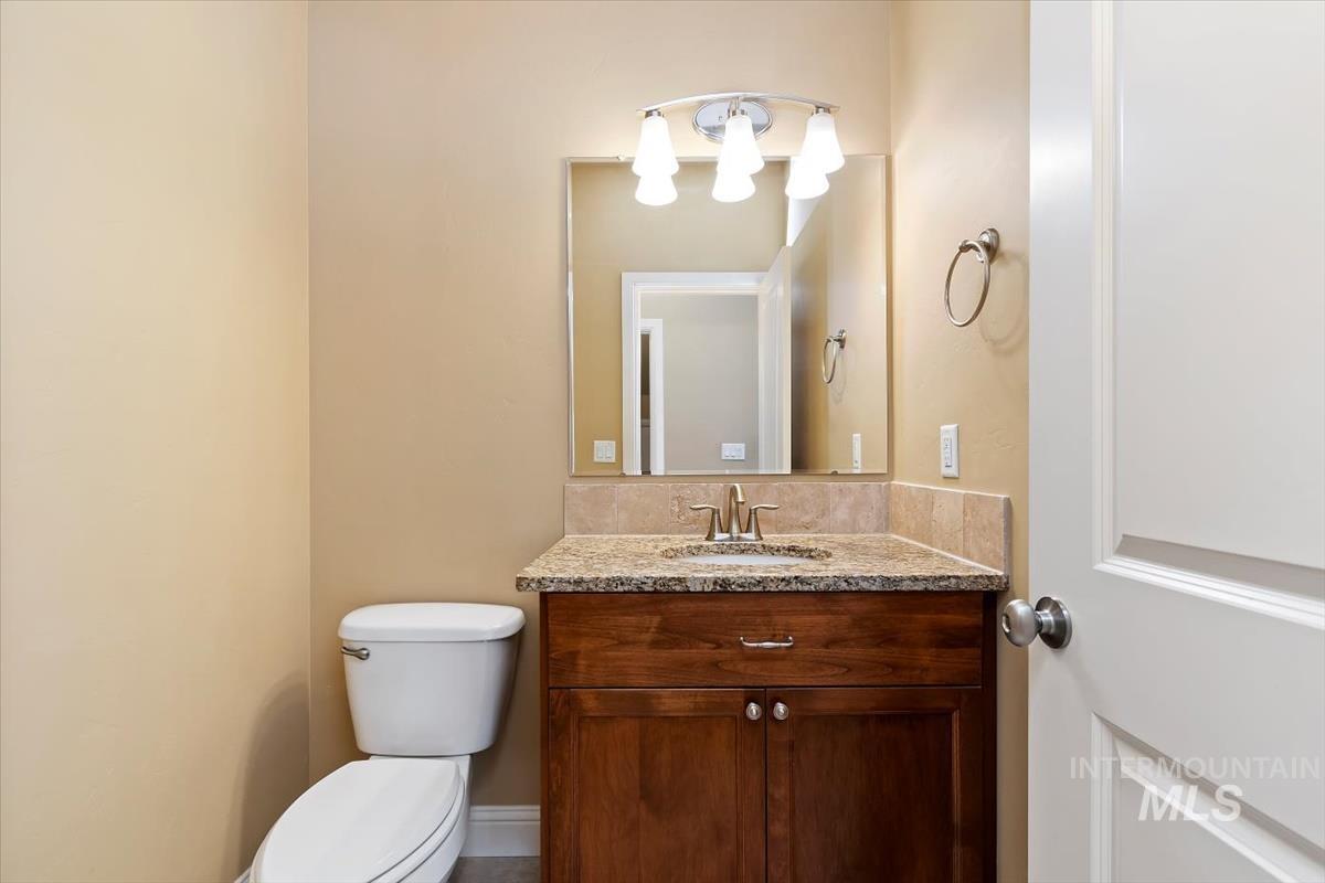 18794 Smiley Peak Ave, Nampa, Idaho 83687-5152, 3 Bedrooms, 2.5 Bathrooms, Residential For Sale, Price $466,900, 98979135