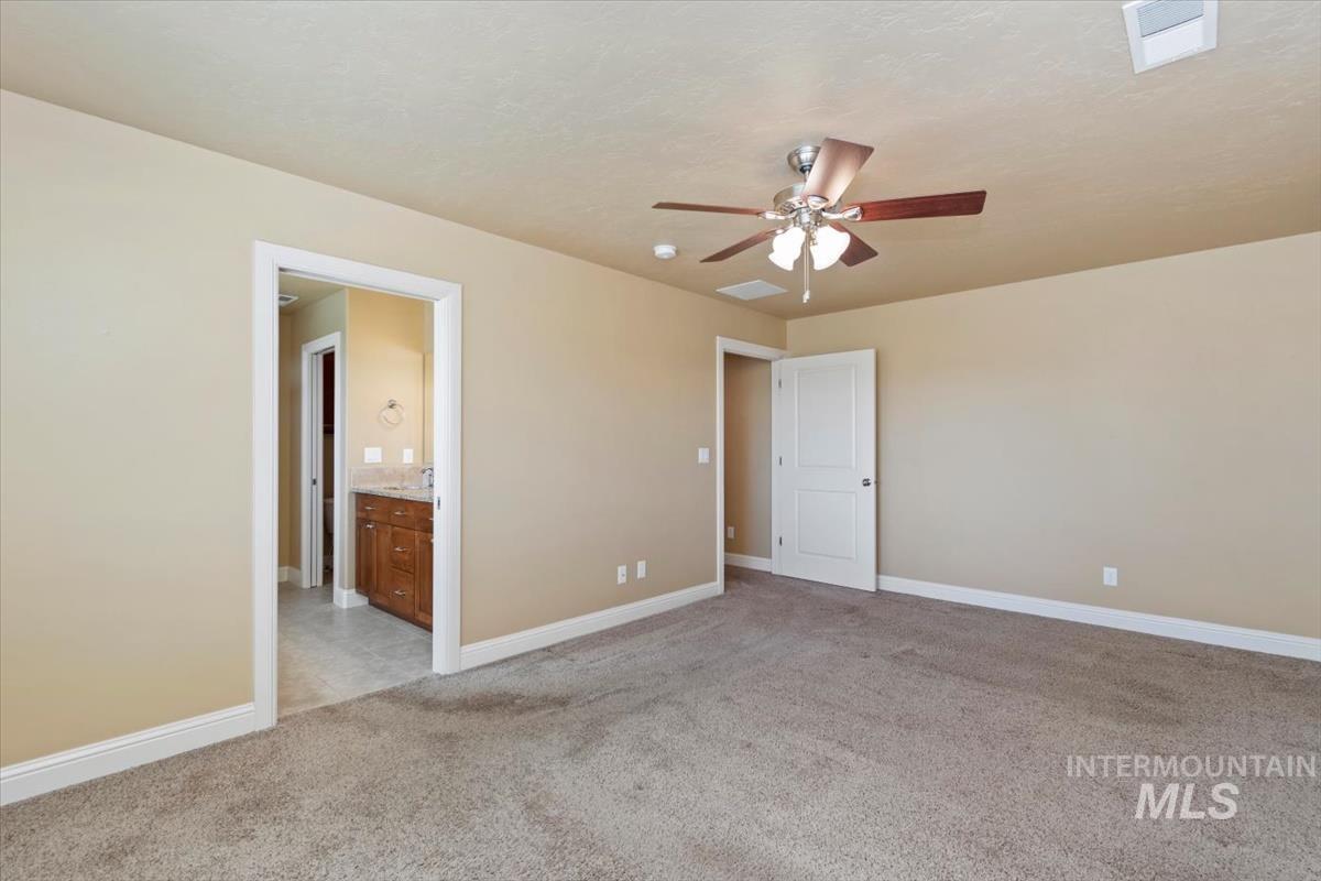 18794 Smiley Peak Ave, Nampa, Idaho 83687-5152, 3 Bedrooms, 2.5 Bathrooms, Residential For Sale, Price $479,900, 98979135