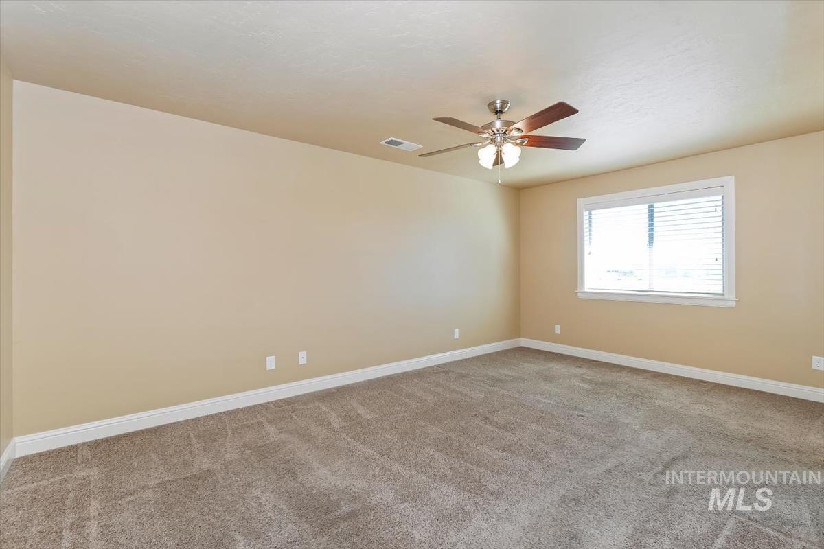 18794 Smiley Peak Ave, Nampa, Idaho 83687-5152, 3 Bedrooms, 2.5 Bathrooms, Residential For Sale, Price $466,900, 98979135
