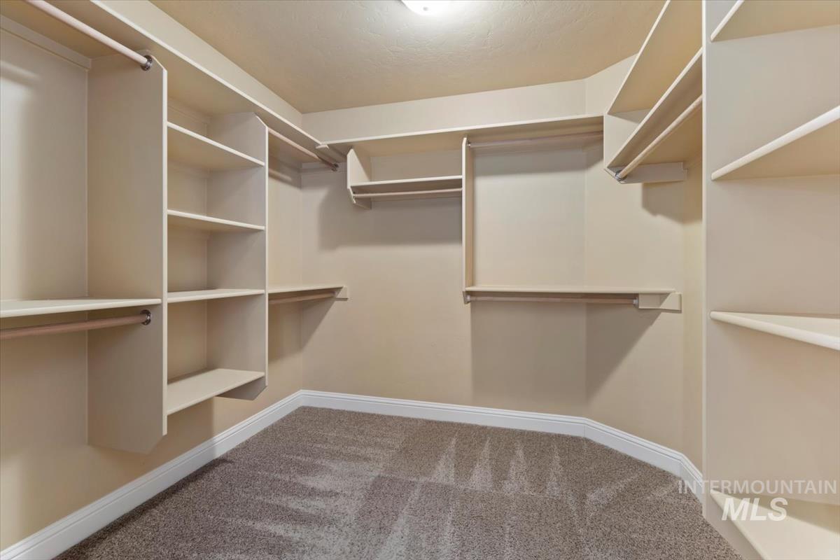 18794 Smiley Peak Ave, Nampa, Idaho 83687-5152, 3 Bedrooms, 2.5 Bathrooms, Residential For Sale, Price $479,900, 98979135