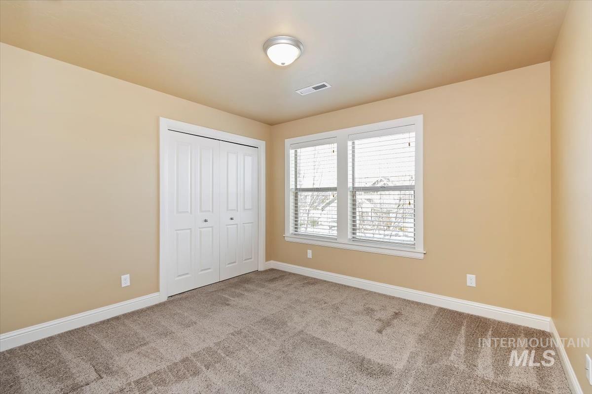 18794 Smiley Peak Ave, Nampa, Idaho 83687-5152, 3 Bedrooms, 2.5 Bathrooms, Residential For Sale, Price $466,900, 98979135