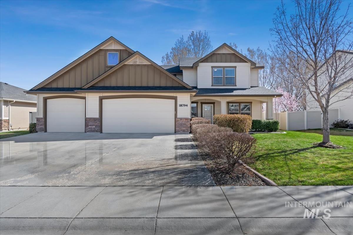 18794 Smiley Peak Ave, Nampa, Idaho 83687-5152, 3 Bedrooms, 2.5 Bathrooms, Residential For Sale, Price $466,900, 98979135