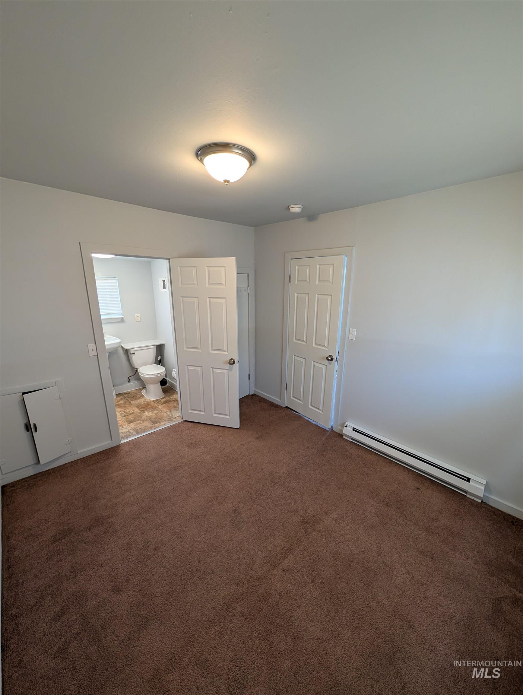 1011 10th Ave South, Nampa, Idaho 83651, 2 Bedrooms, 1 Bathroom, Residential Income For Sale, Price $369,900,MLS 98979136