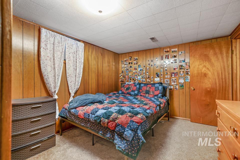 489 NW 4th Ave, Ontario, Oregon 97914, 3 Bedrooms, 1.5 Bathrooms, Residential For Sale, Price $320,000, 98979137