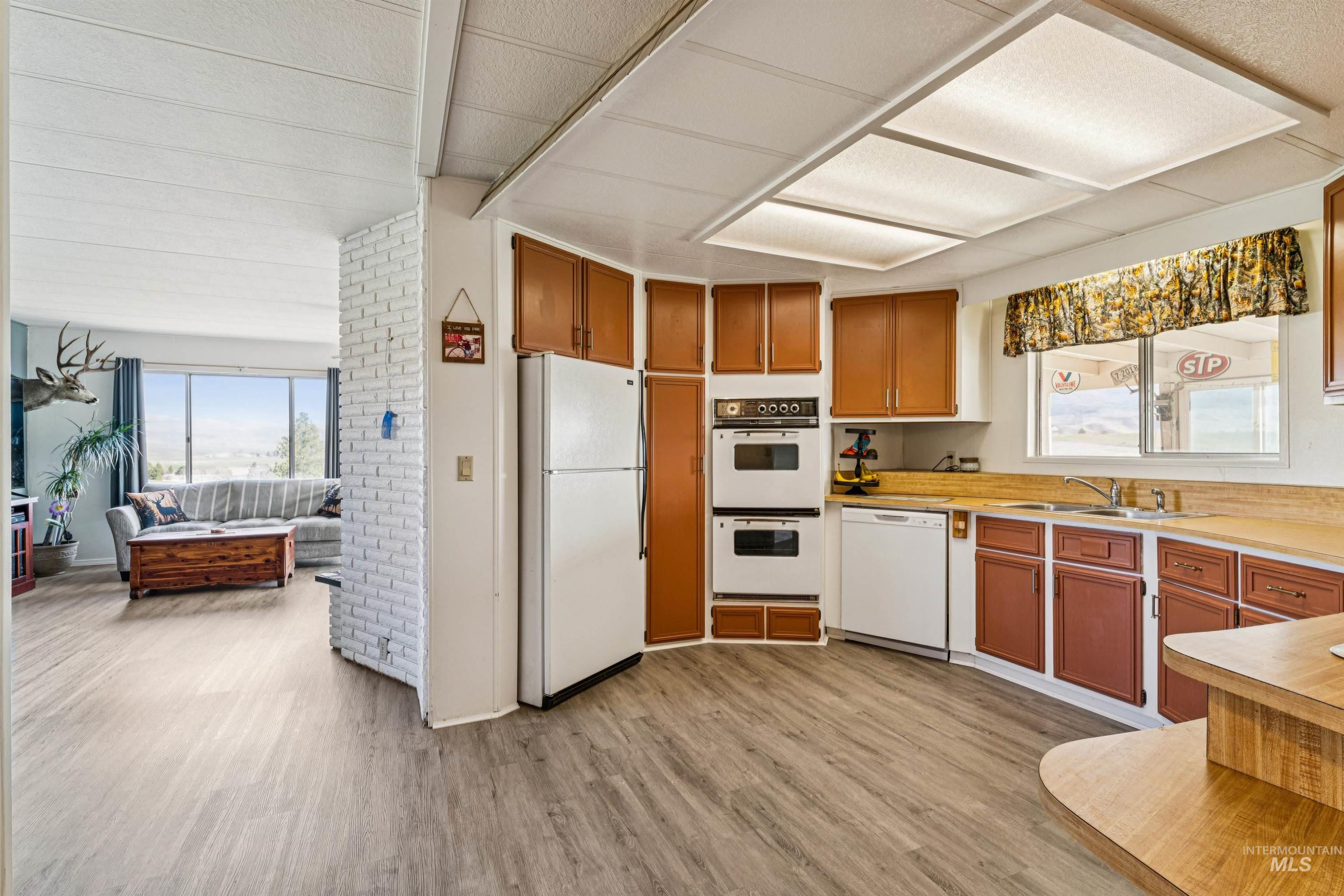 5315 Montour, Emmett, Idaho 83617, 3 Bedrooms, 2 Bathrooms, Residential For Sale, Price $499,999,MLS 98979139