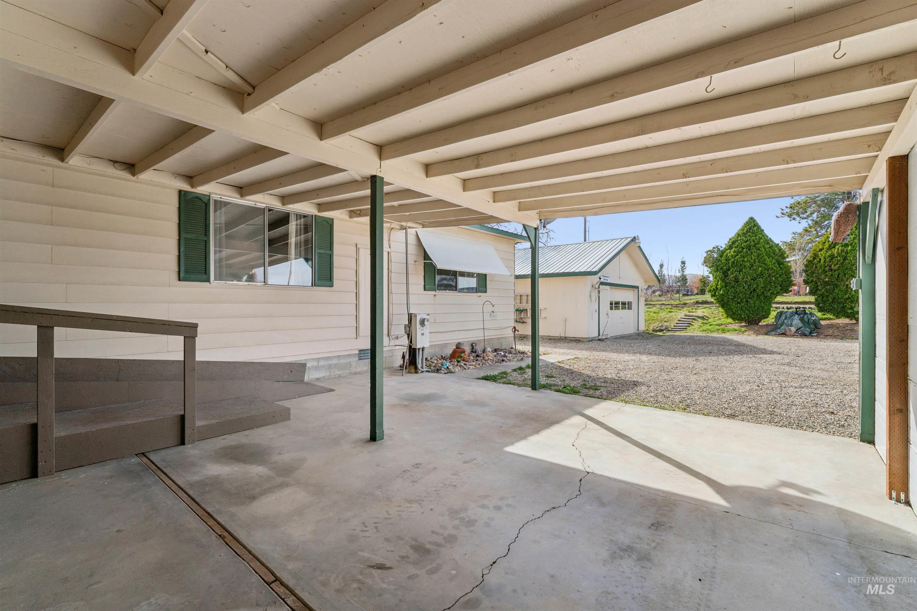 5315 Montour, Emmett, Idaho 83617, 3 Bedrooms, 2 Bathrooms, Residential For Sale, Price $499,999,MLS 98979139