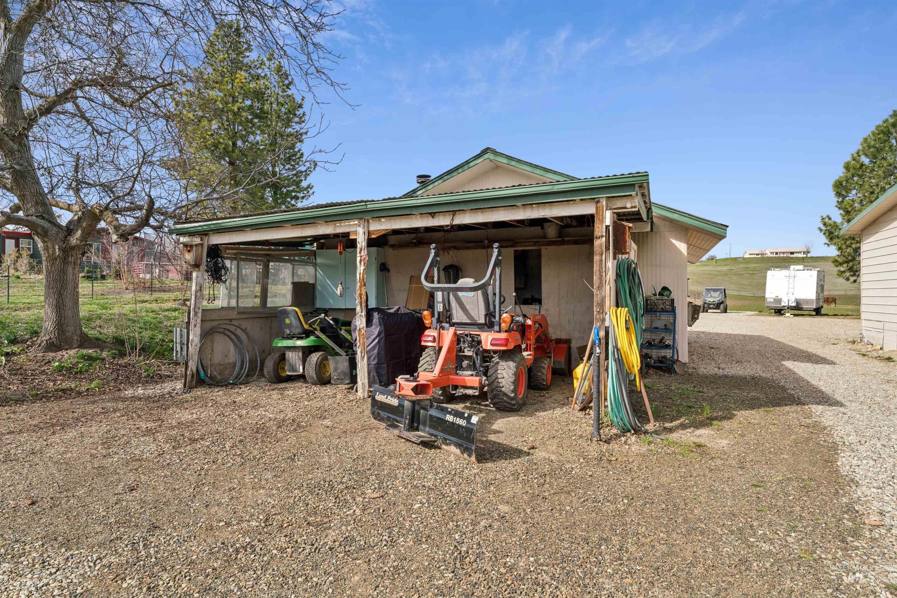 5315 Montour, Emmett, Idaho 83617, 3 Bedrooms, 2 Bathrooms, Residential For Sale, Price $499,999,MLS 98979139