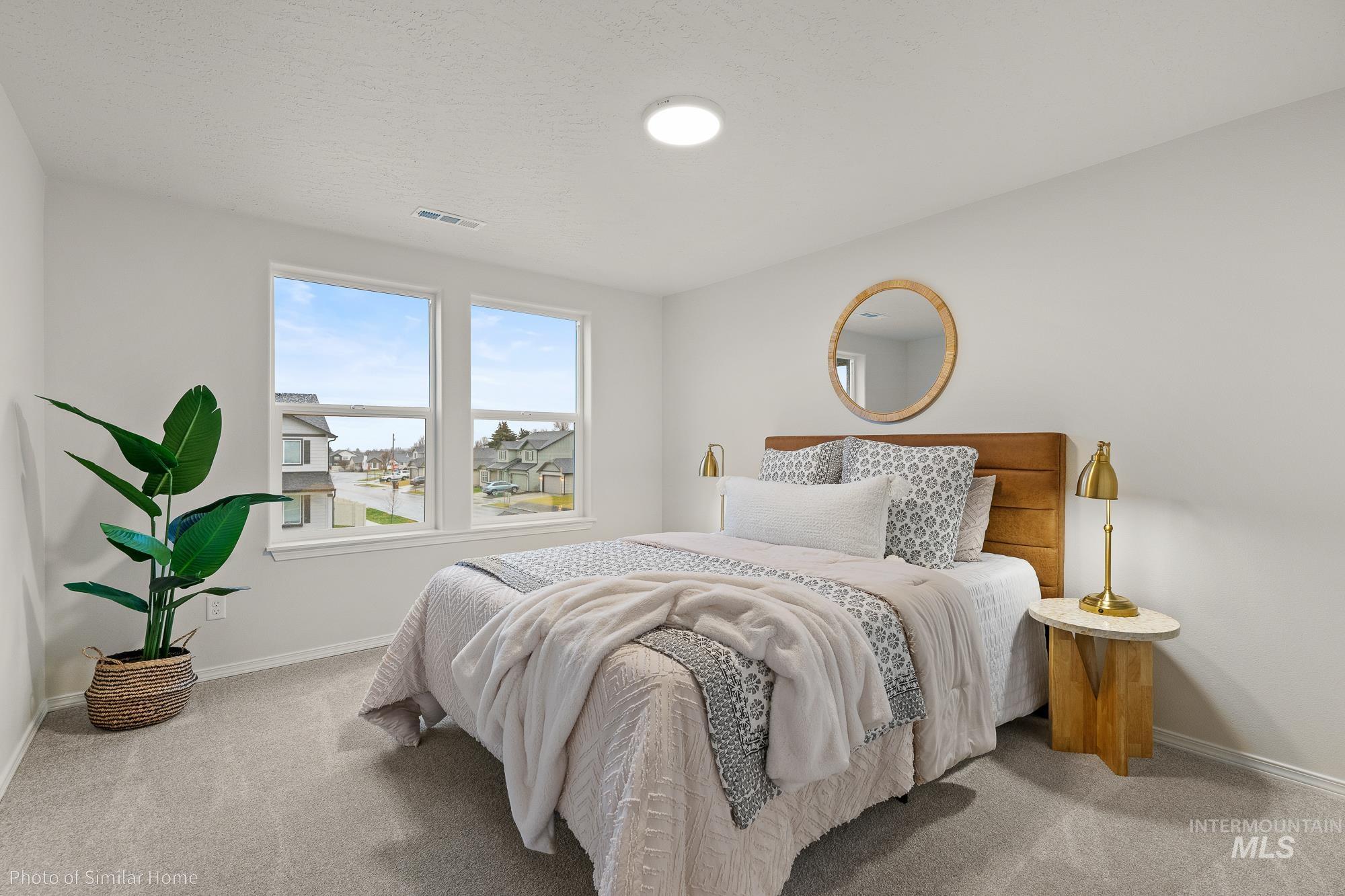 877 W Roan Ridge, Nampa, Idaho 83686, 4 Bedrooms, 3 Bathrooms, Residential For Sale, Price $479,990, 98979141