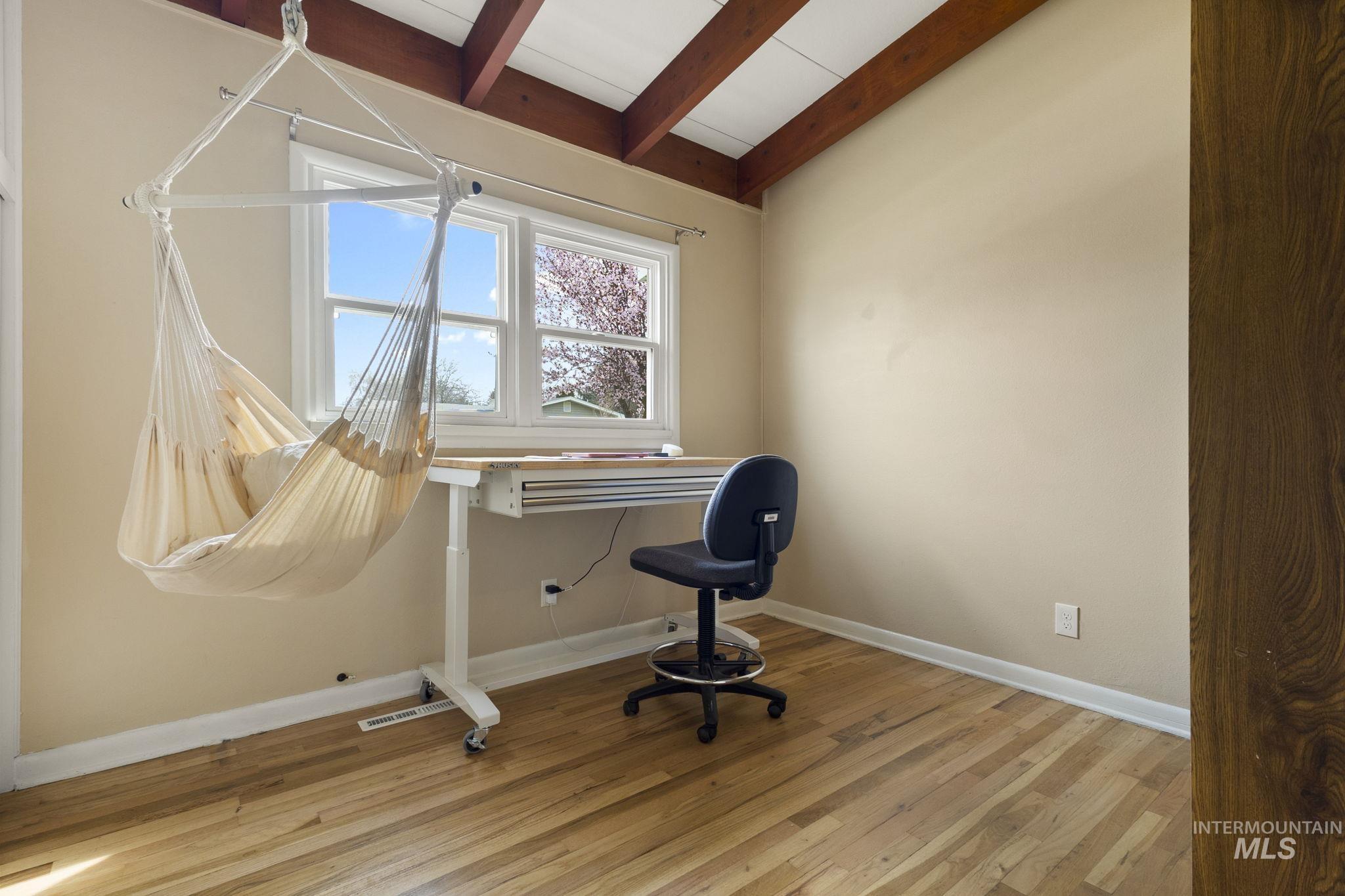 1403 N Ohio Avenue, Caldwell, Idaho 83605, 4 Bedrooms, 2 Bathrooms, Residential For Sale, Price $349,500, 98979142