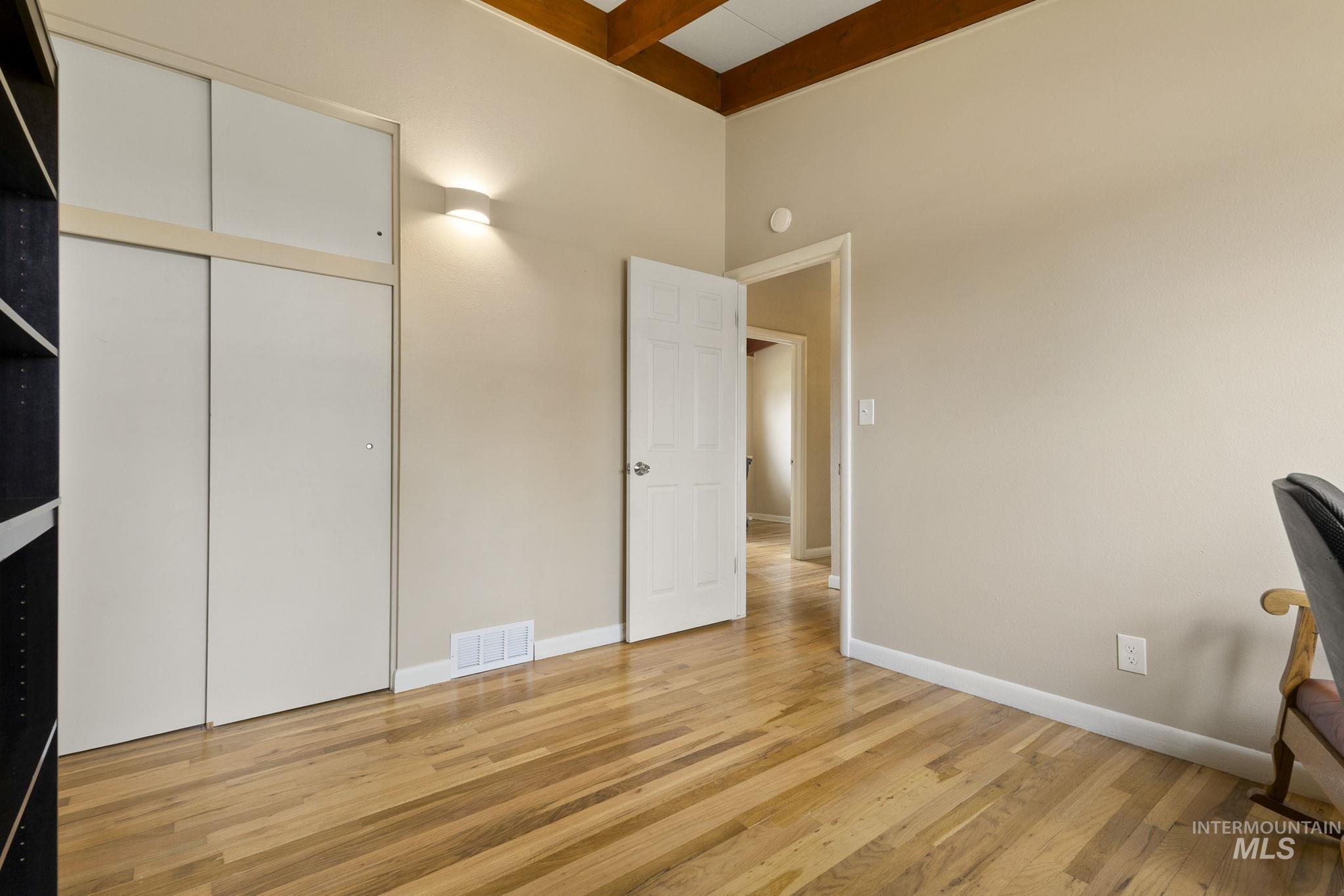 1403 N Ohio Avenue, Caldwell, Idaho 83605, 4 Bedrooms, 2 Bathrooms, Residential For Sale, Price $349,500, 98979142