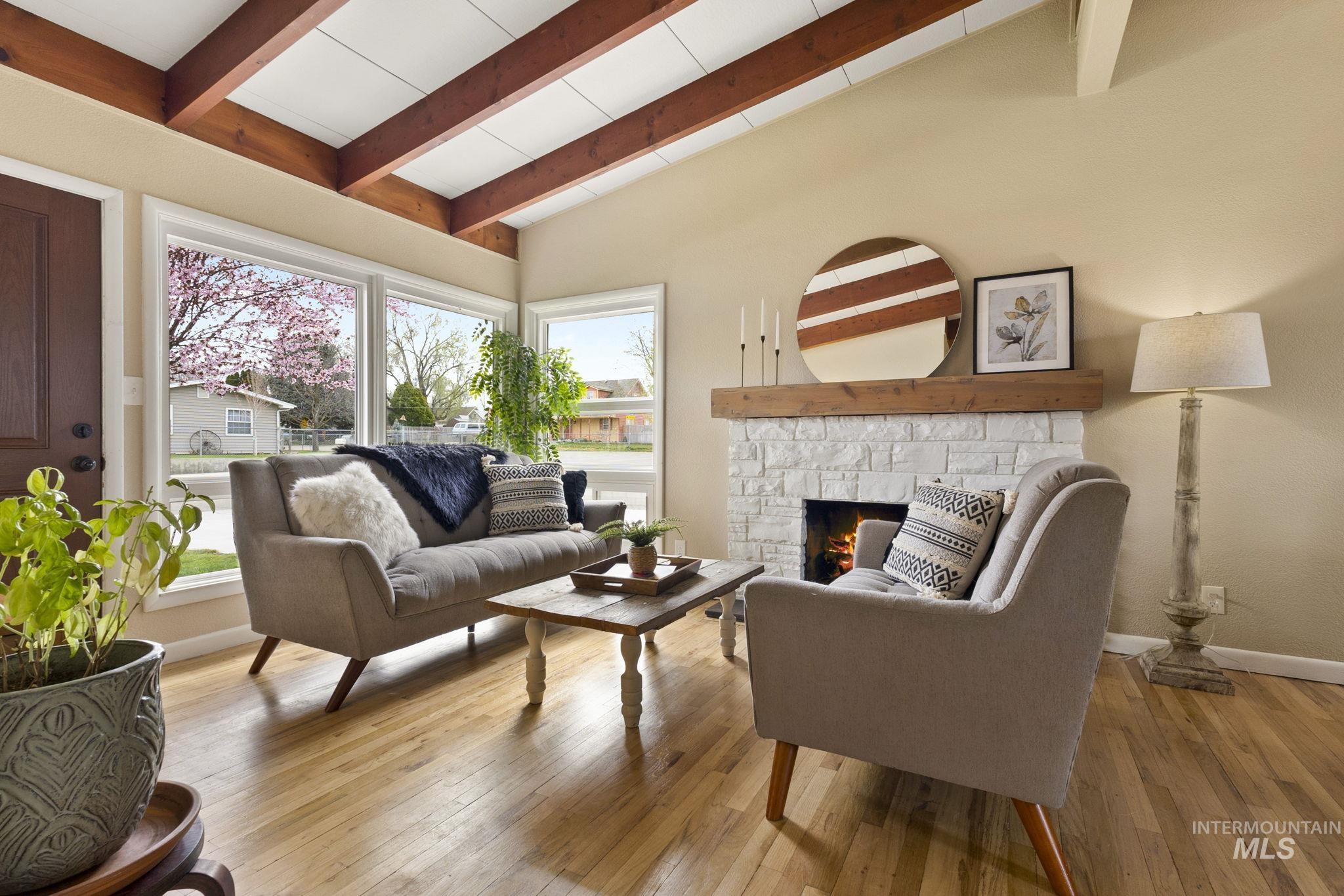 1403 N Ohio Avenue, Caldwell, Idaho 83605, 4 Bedrooms, 2 Bathrooms, Residential For Sale, Price $349,500, 98979142