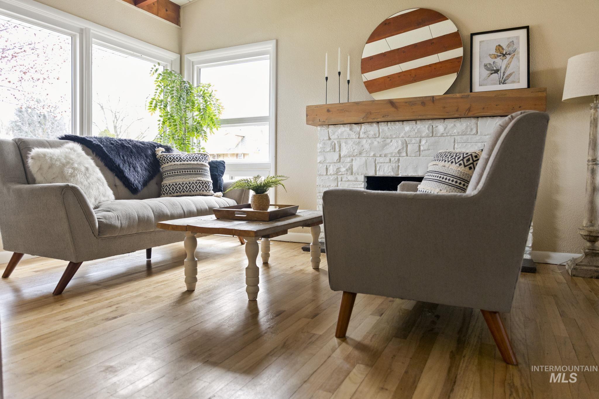 1403 N Ohio Avenue, Caldwell, Idaho 83605, 4 Bedrooms, 2 Bathrooms, Residential For Sale, Price $349,500, 98979142