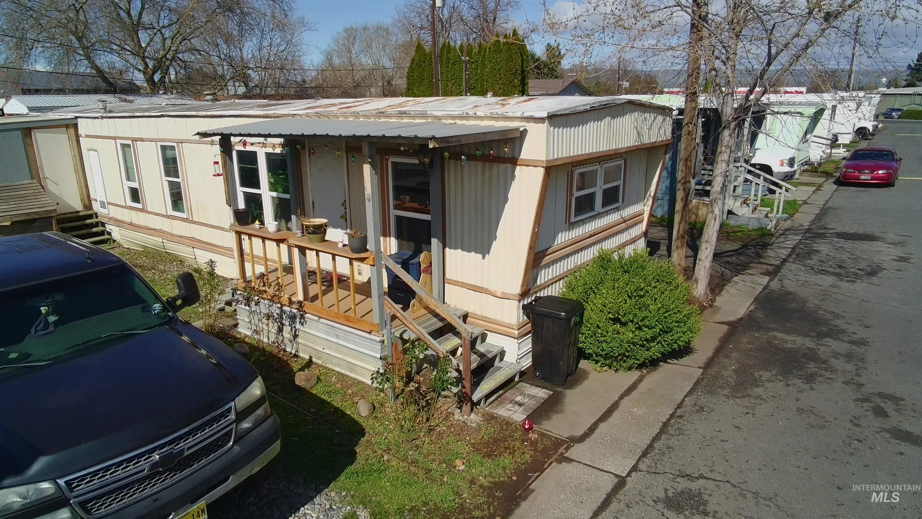 928 Warner Ave, Lewiston, Idaho 83501, 2 Bedrooms, 1 Bathroom, Residential For Sale, Price $50,000,MLS 98979143