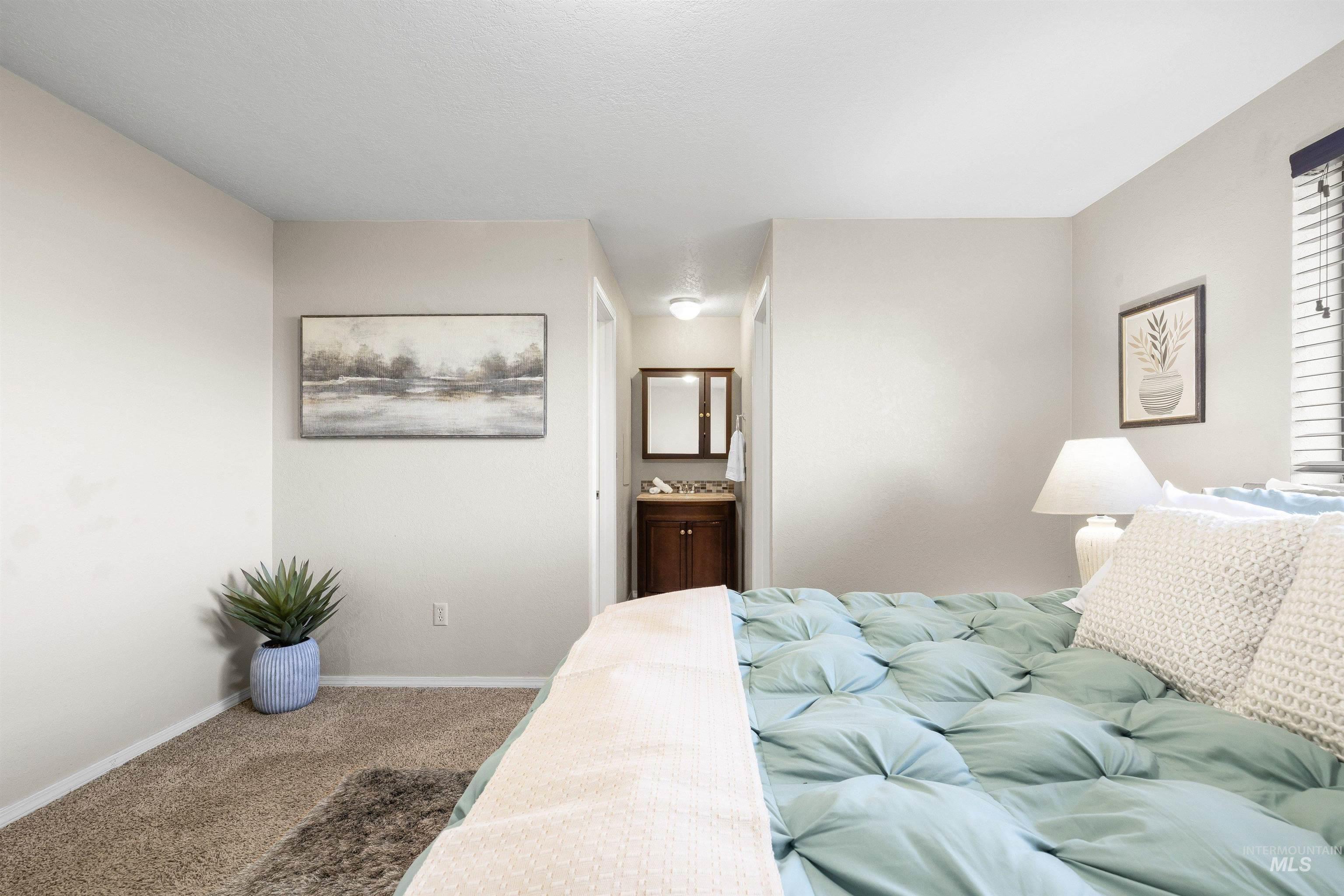 1408 W Lowry Street, Meridian, Idaho 83646, 3 Bedrooms, 2 Bathrooms, Residential For Sale, Price $399,900, 98979145