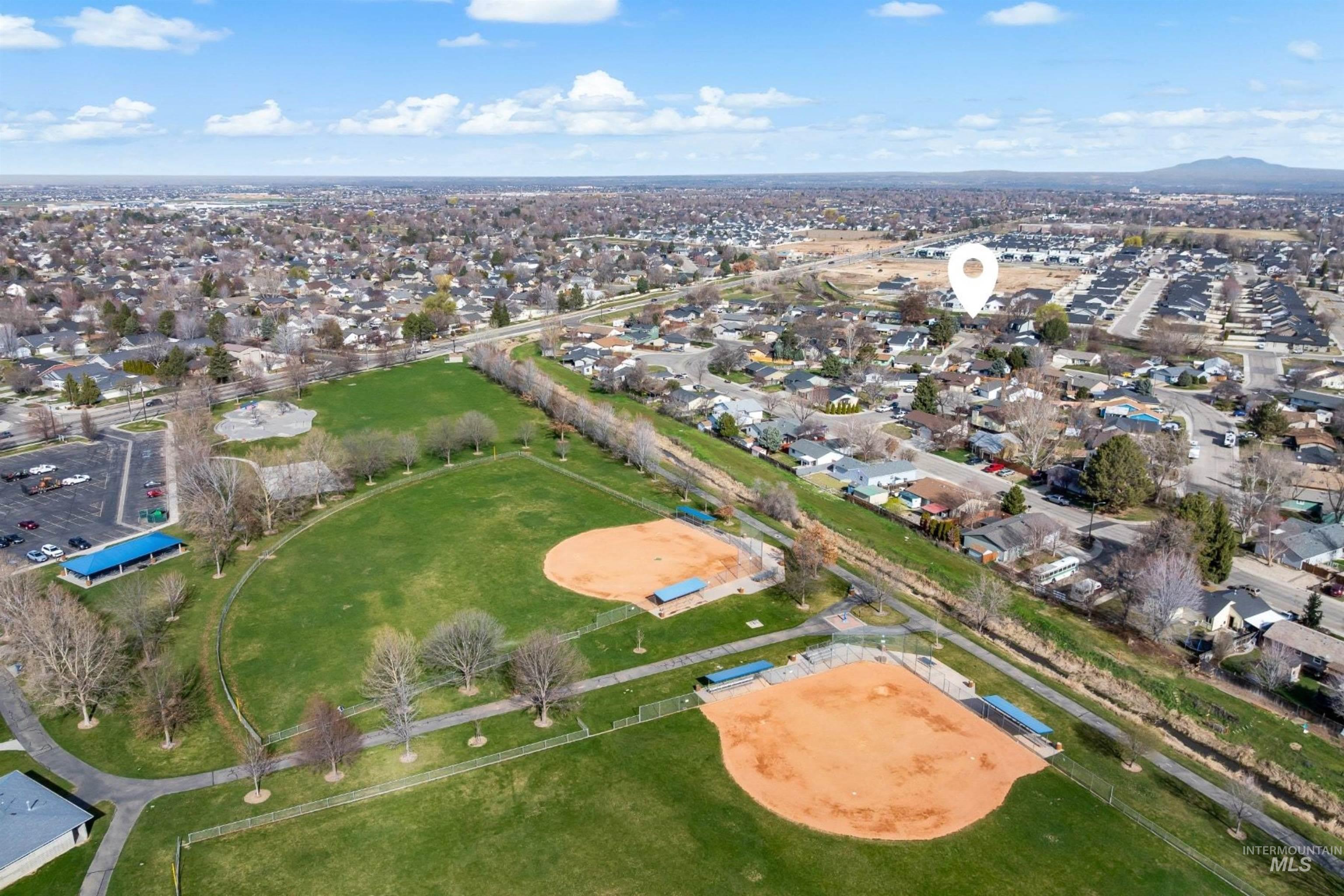 1408 W Lowry Street, Meridian, Idaho 83646, 3 Bedrooms, 2 Bathrooms, Residential For Sale, Price $399,900, 98979145