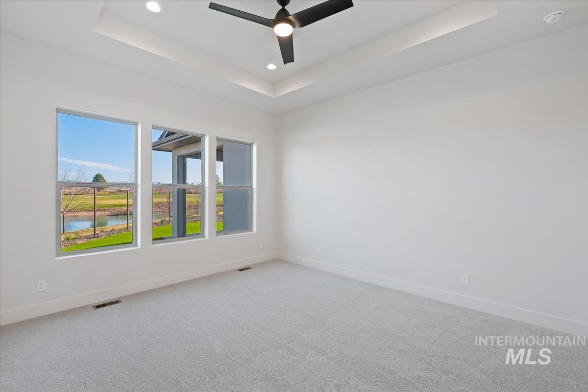 11198 W Tara Iti Ln, Kuna, Idaho 83634-0000, 3 Bedrooms, 2.5 Bathrooms, Residential For Sale, Price $799,880,MLS 98979146