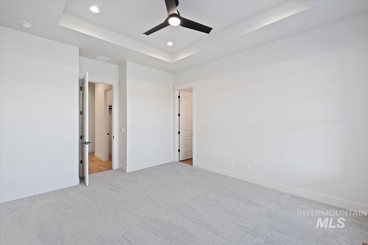 11198 W Tara Iti Ln, Kuna, Idaho 83634-0000, 3 Bedrooms, 2.5 Bathrooms, Residential For Sale, Price $799,880,MLS 98979146