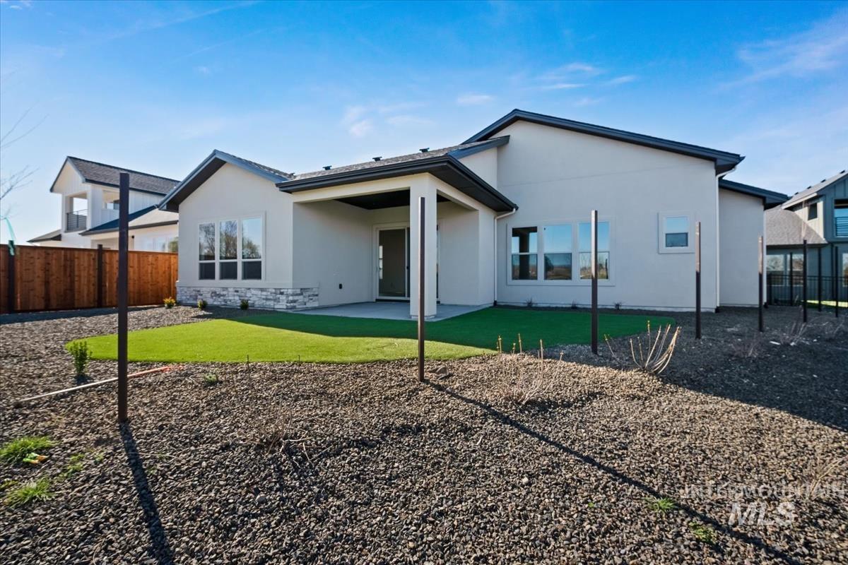 11198 W Tara Iti Ln, Kuna, Idaho 83634-0000, 3 Bedrooms, 2.5 Bathrooms, Residential For Sale, Price $799,880, 98979146