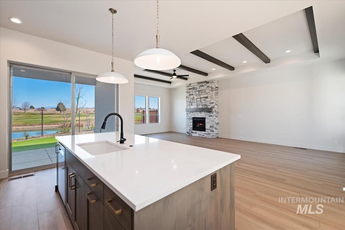 11198 W Tara Iti Ln, Kuna, Idaho 83634-0000, 3 Bedrooms, 2.5 Bathrooms, Residential For Sale, Price $799,880,MLS 98979146