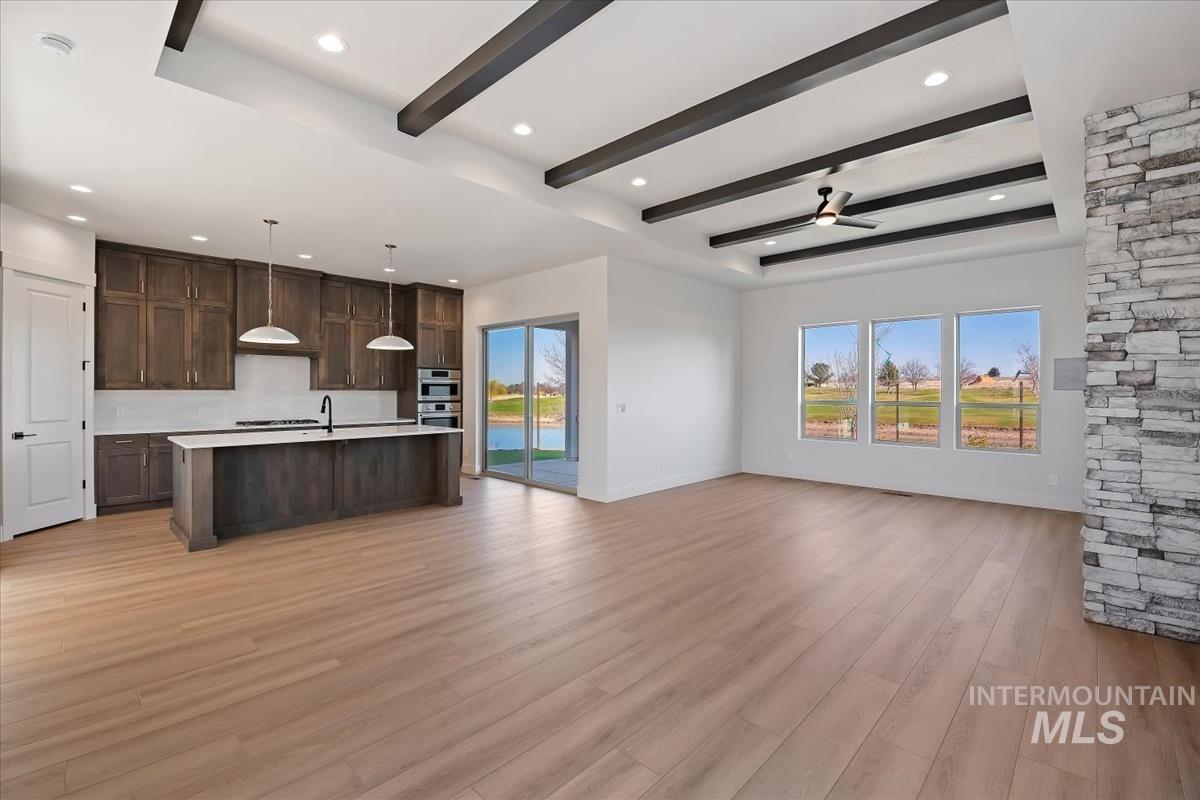 11198 W Tara Iti Ln, Kuna, Idaho 83634-0000, 3 Bedrooms, 2.5 Bathrooms, Residential For Sale, Price $799,880, 98979146