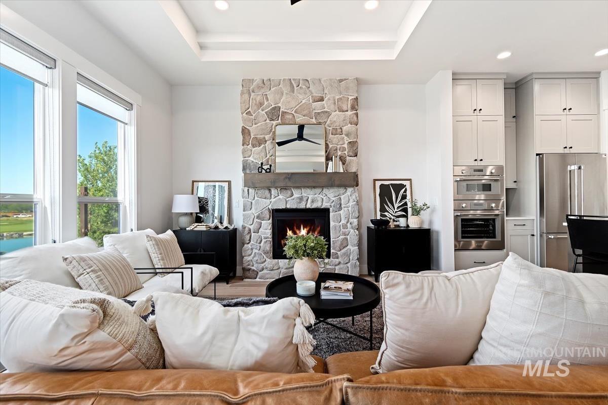 11329 S Corballis Ln., Kuna, Idaho 83634, 3 Bedrooms, 2 Bathrooms, Residential For Sale, Price $749,990, 98979148