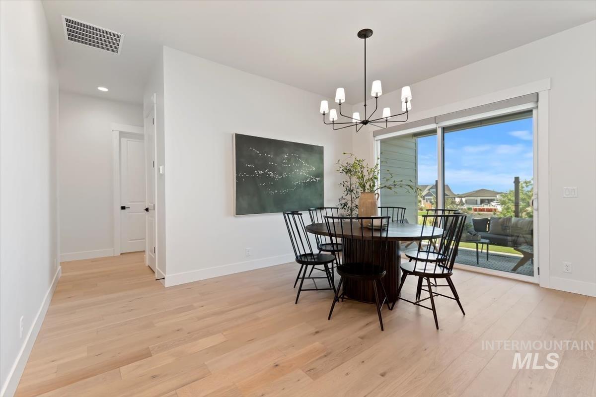 11329 S Corballis Ln., Kuna, Idaho 83634, 3 Bedrooms, 2 Bathrooms, Residential For Sale, Price $749,990, 98979148