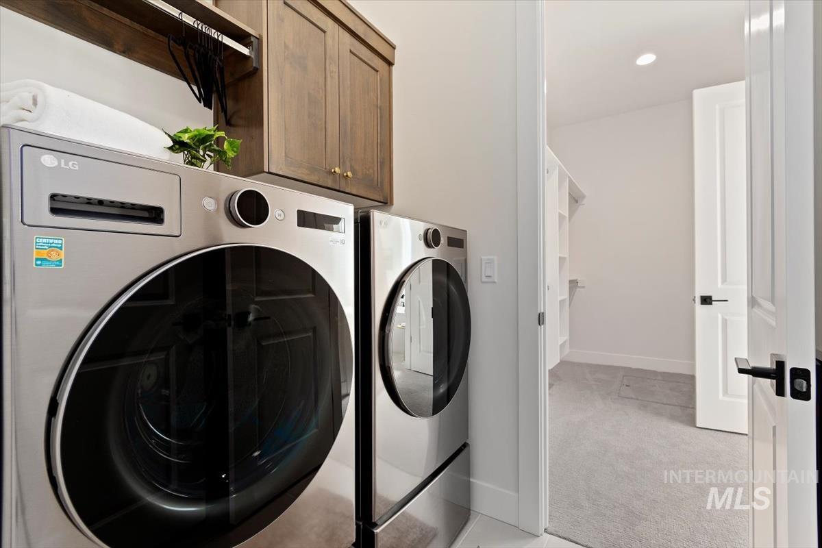 11329 S Corballis Ln., Kuna, Idaho 83634, 3 Bedrooms, 2 Bathrooms, Residential For Sale, Price $749,990, 98979148