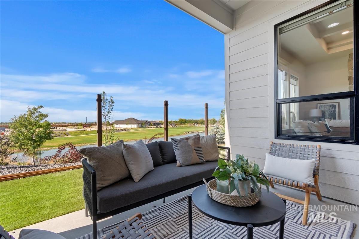 11329 S Corballis Ln., Kuna, Idaho 83634, 3 Bedrooms, 2 Bathrooms, Residential For Sale, Price $749,990, 98979148