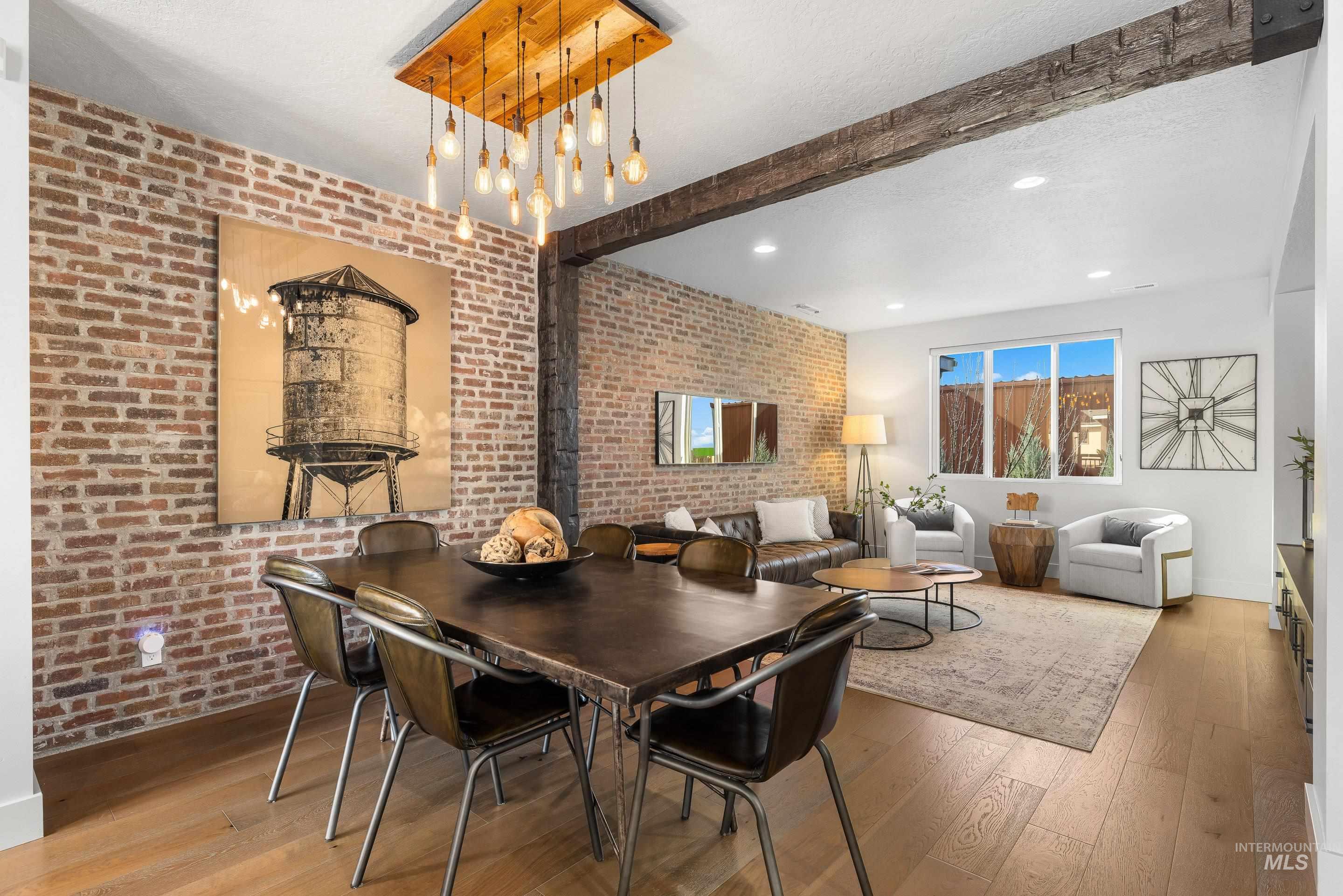 3707 E Parkcenter Blvd, Boise, Idaho 83716, 3 Bedrooms, 3 Bathrooms, Residential For Sale, Price $634,999, 98979151