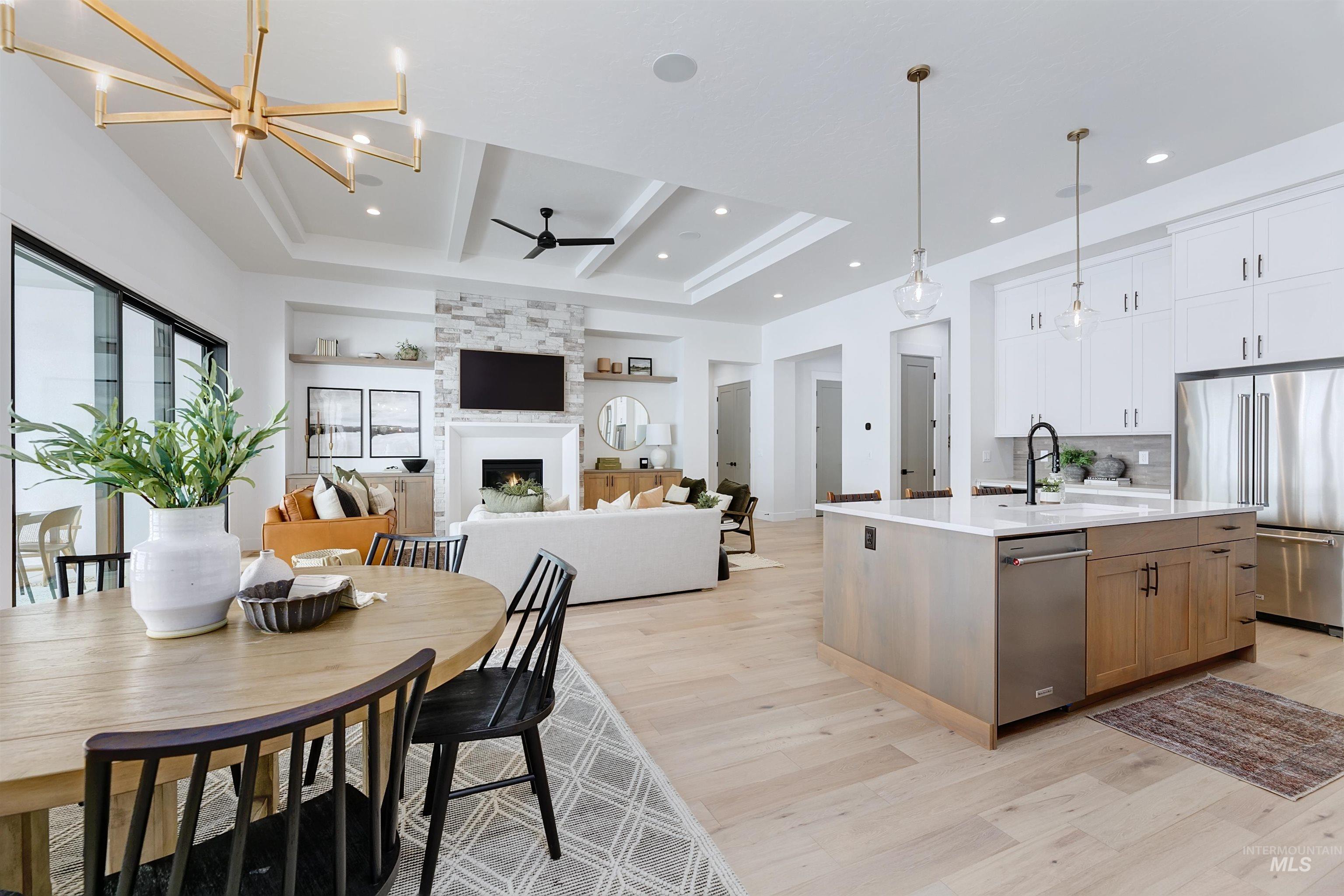 11484 S Saylis Pl., Kuna, Idaho 83634, 4 Bedrooms, 3 Bathrooms, Residential For Sale, Price $1,099,990,MLS 98979152