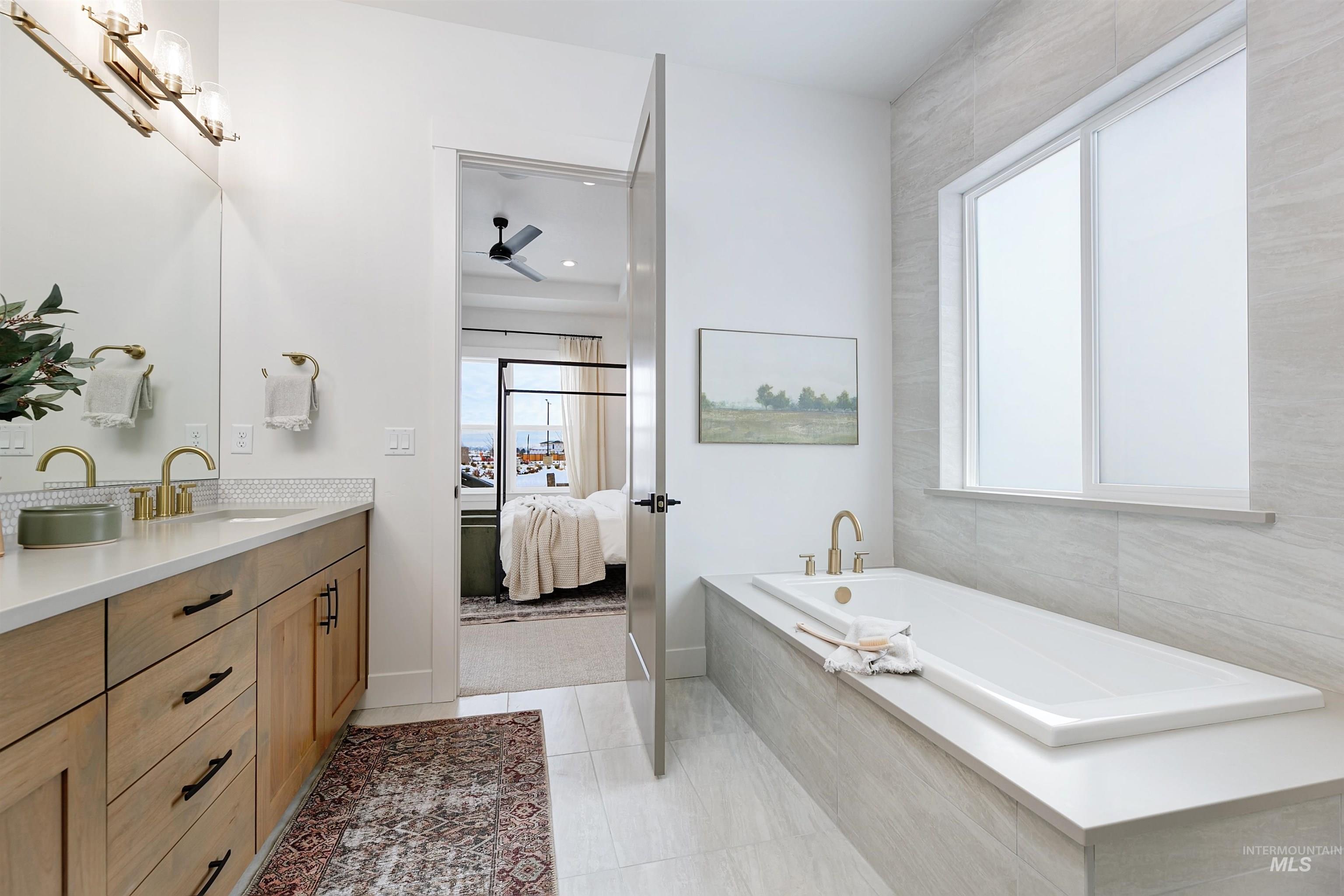 11484 S Saylis Pl., Kuna, Idaho 83634, 4 Bedrooms, 3 Bathrooms, Residential For Sale, Price $1,099,990,MLS 98979152