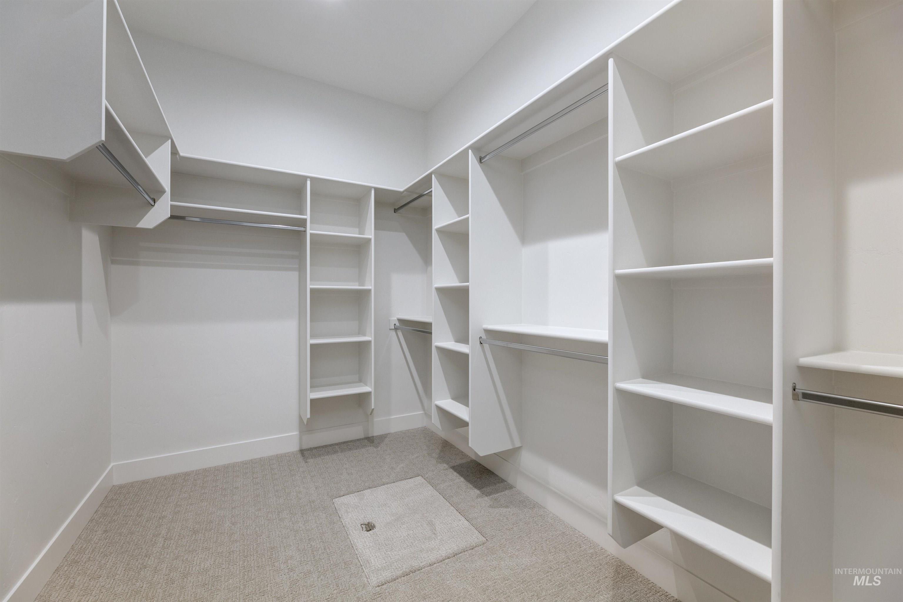 11484 S Saylis Pl., Kuna, Idaho 83634, 4 Bedrooms, 3 Bathrooms, Residential For Sale, Price $1,099,990,MLS 98979152