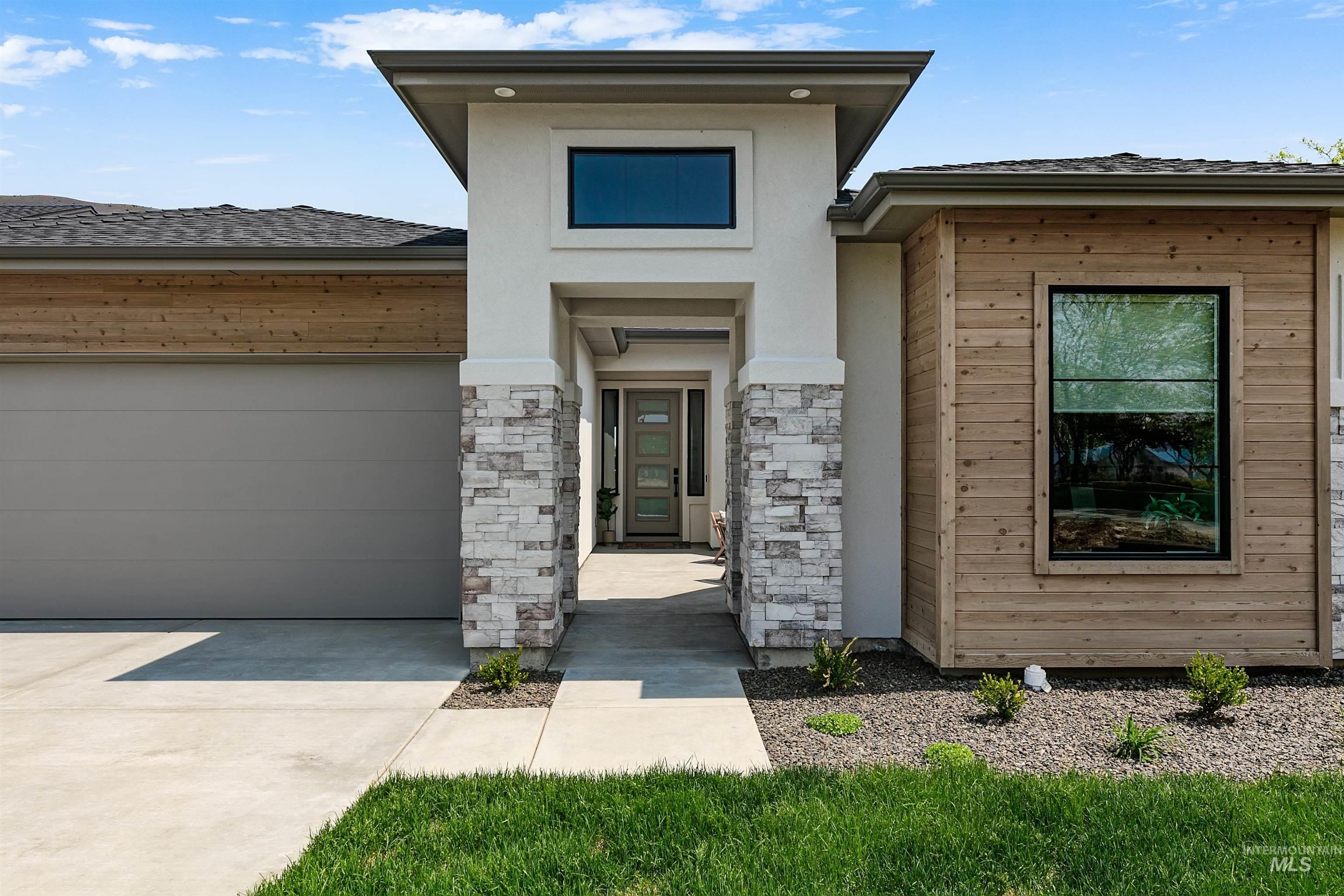 11484 S Saylis Pl., Kuna, Idaho 83634, 4 Bedrooms, 3 Bathrooms, Residential For Sale, Price $1,099,990,MLS 98979152