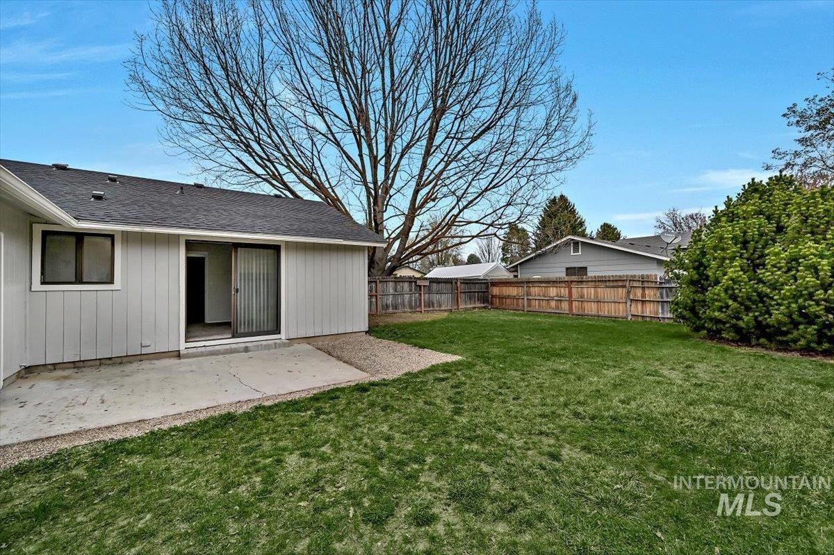 1260 E Hancock Dr., Boise, Idaho 83706, 3 Bedrooms, 2 Bathrooms, Residential For Sale, Price $429,900,MLS 98979153