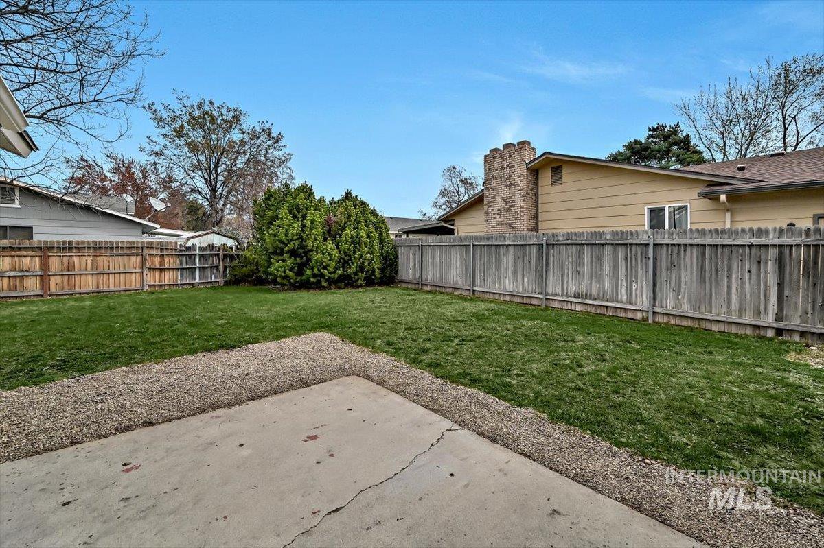 1260 E Hancock Dr., Boise, Idaho 83706, 3 Bedrooms, 2 Bathrooms, Residential For Sale, Price $429,900,MLS 98979153