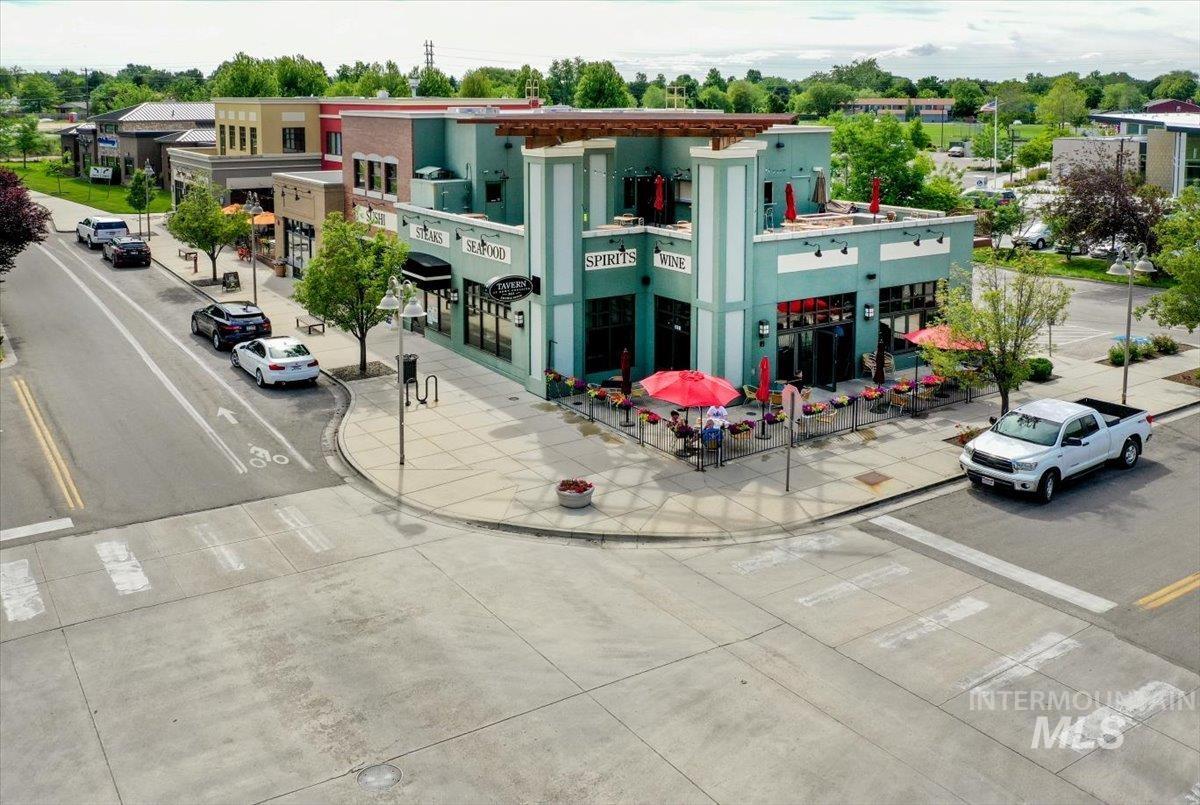 1260 E Hancock Dr., Boise, Idaho 83706, 3 Bedrooms, 2 Bathrooms, Residential For Sale, Price $429,900,MLS 98979153