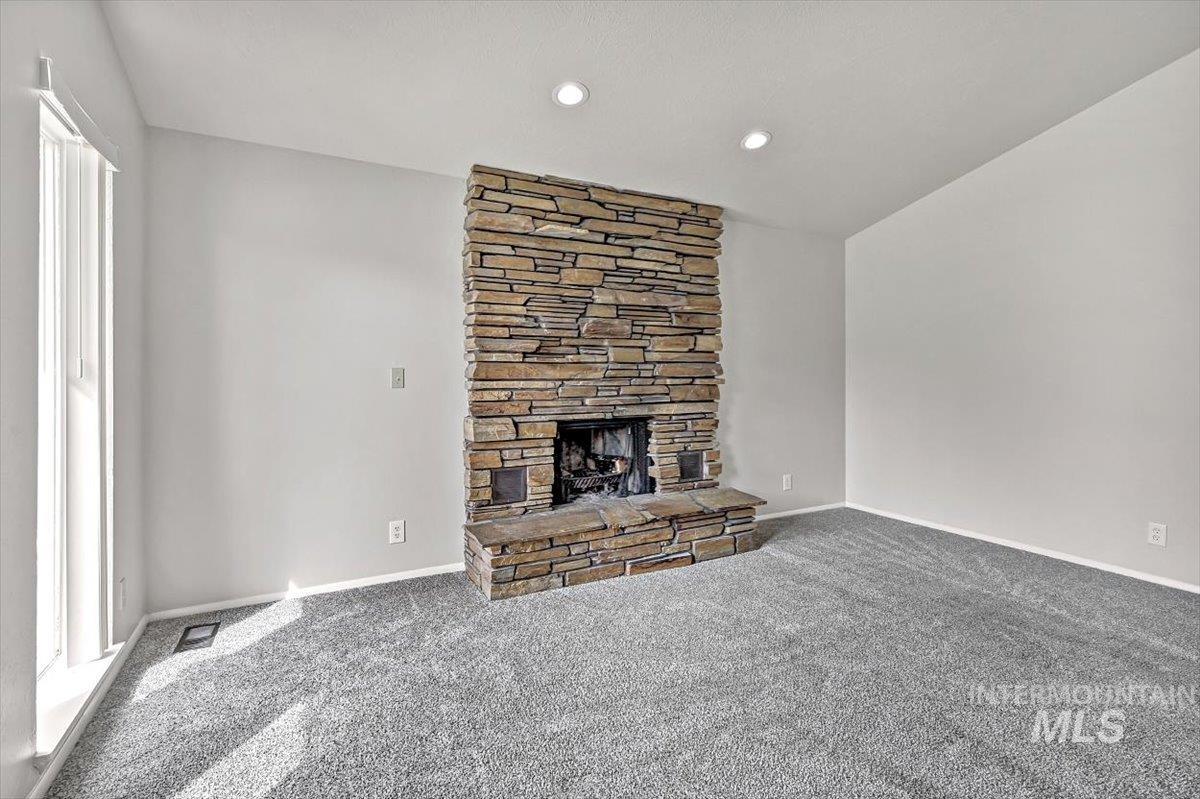 1260 E Hancock Dr., Boise, Idaho 83706, 3 Bedrooms, 2 Bathrooms, Residential For Sale, Price $429,900,MLS 98979153