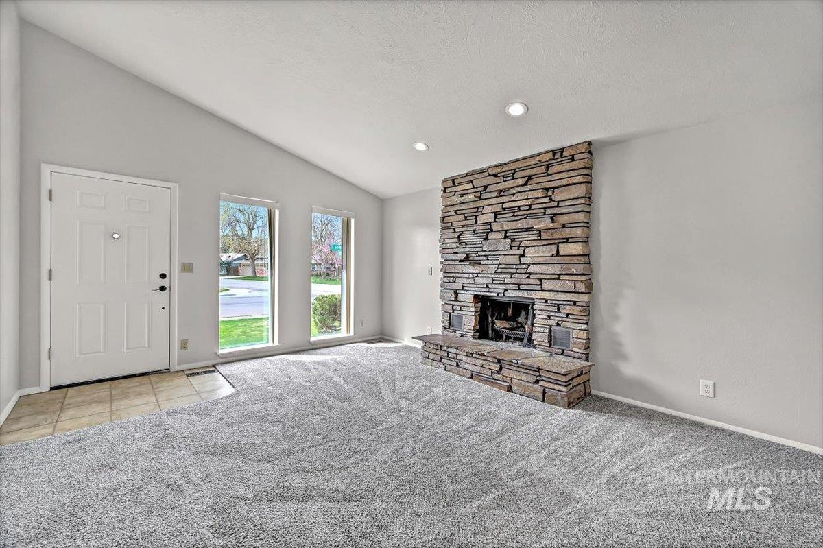 1260 E Hancock Dr., Boise, Idaho 83706, 3 Bedrooms, 2 Bathrooms, Residential For Sale, Price $429,900,MLS 98979153