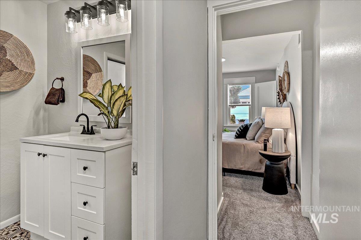 1419 S Division Ave, Boise, Idaho 83706, 2 Bedrooms, 1 Bathroom, Residential For Sale, Price $389,900,MLS 98979155