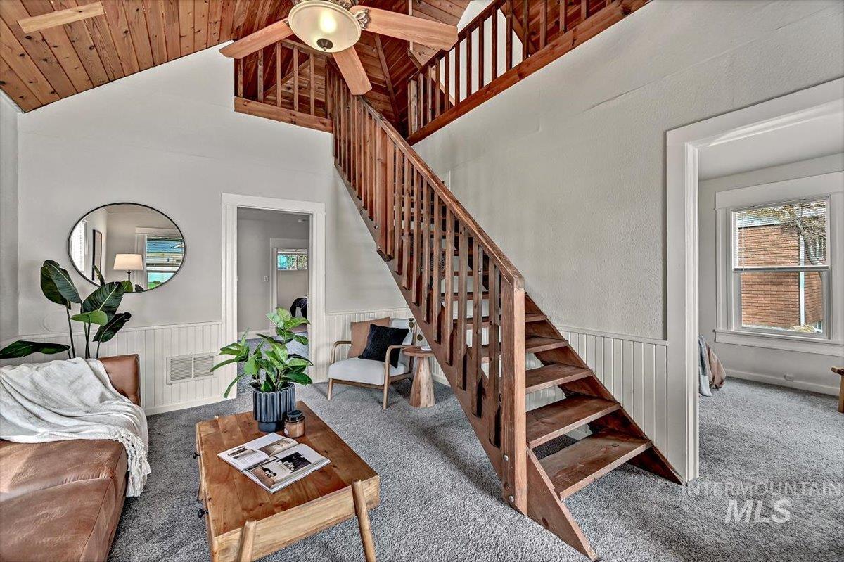 1419 S Division Ave, Boise, Idaho 83706, 2 Bedrooms, 1 Bathroom, Residential For Sale, Price $389,900,MLS 98979155