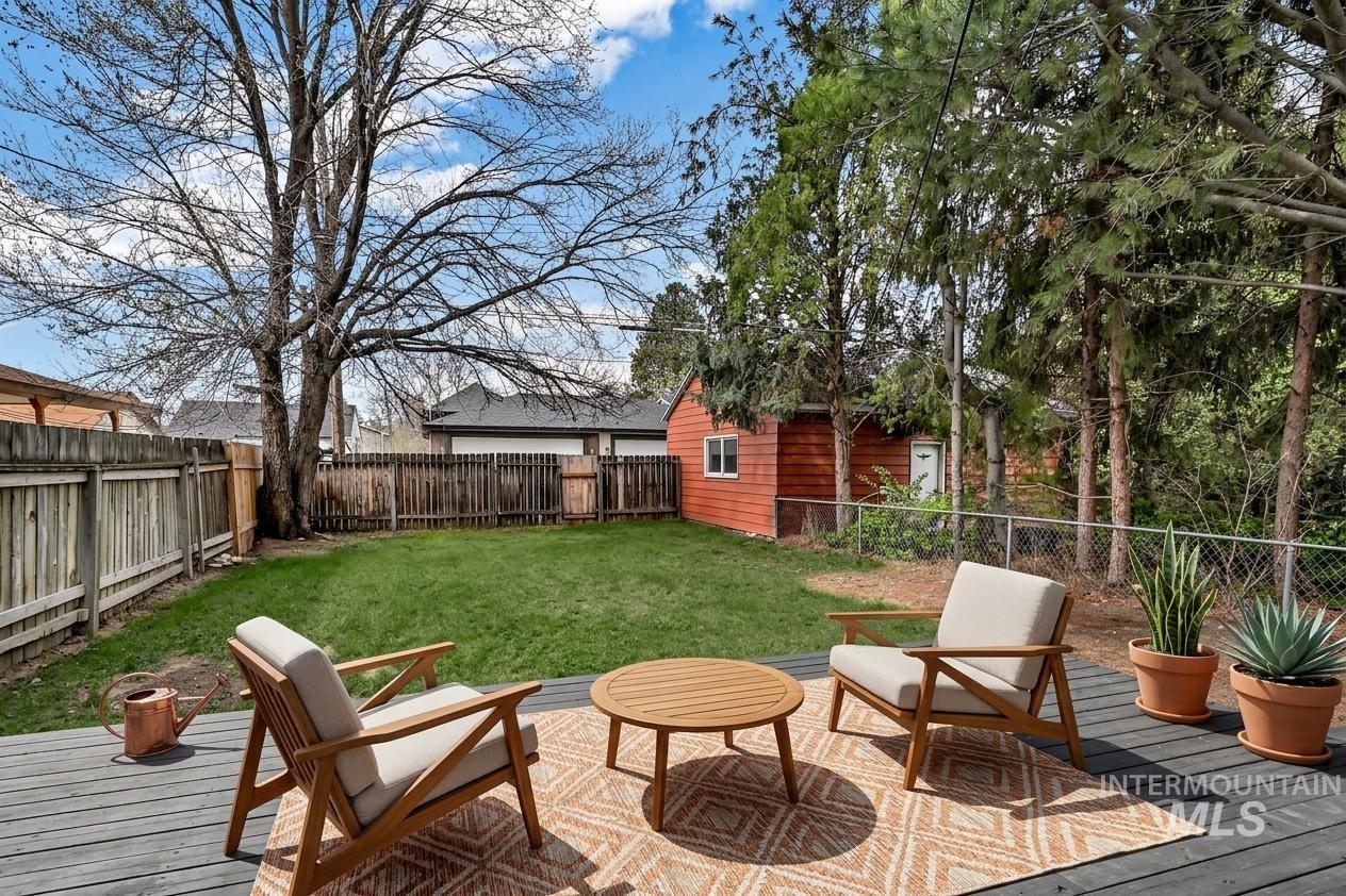 1419 S Division Ave, Boise, Idaho 83706, 2 Bedrooms, 1 Bathroom, Residential For Sale, Price $389,900,MLS 98979155