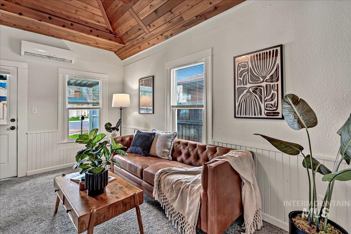 1419 S Division Ave, Boise, Idaho 83706, 2 Bedrooms, 1 Bathroom, Residential For Sale, Price $389,900,MLS 98979155