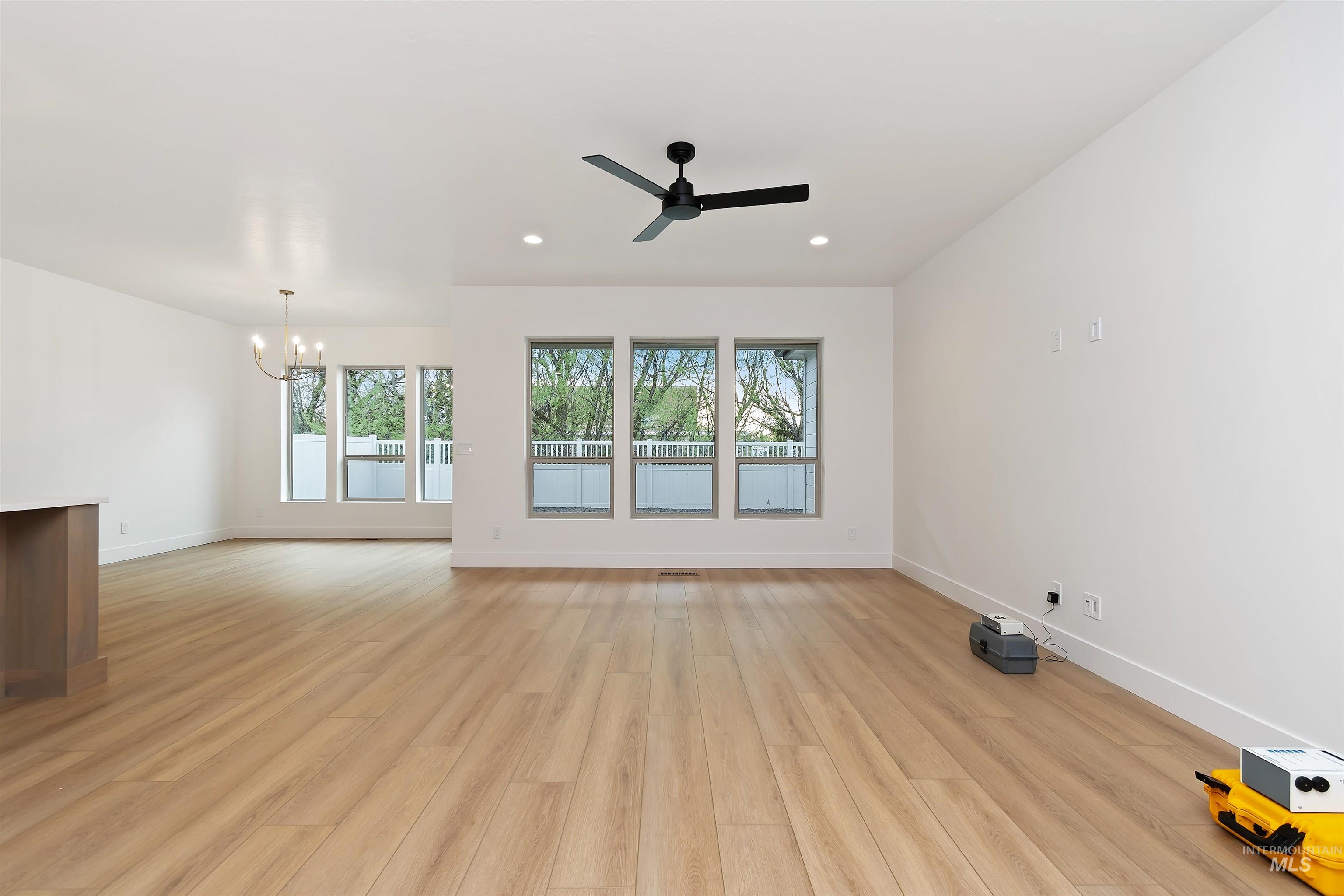 4302 Tropic Way, Caldwell, Idaho 83607, 3 Bedrooms, 2 Bathrooms, Residential For Sale, Price $479,880,MLS 98979156