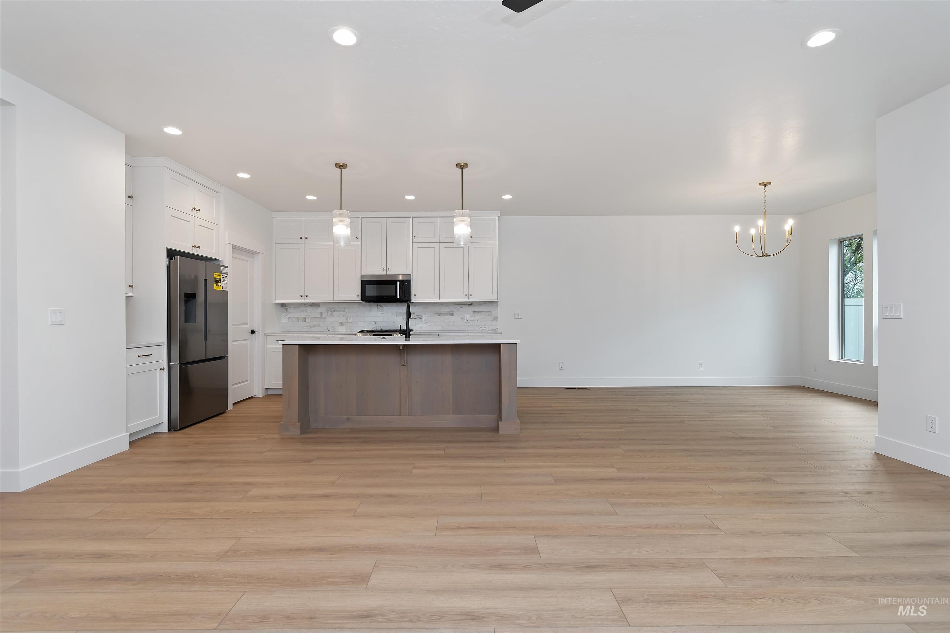 4302 Tropic Way, Caldwell, Idaho 83607, 3 Bedrooms, 2 Bathrooms, Residential For Sale, Price $479,880,MLS 98979156