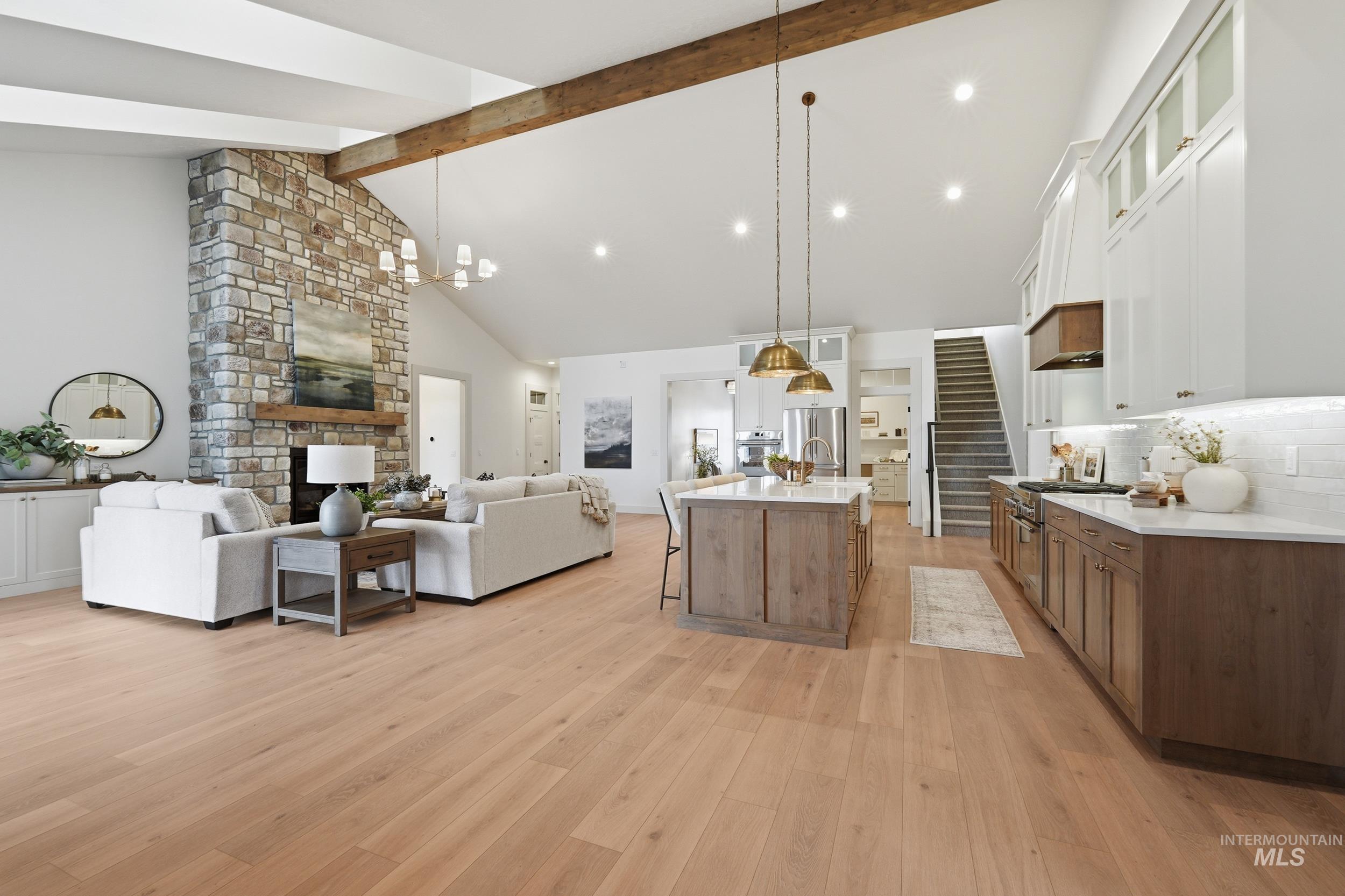 24921 Belgian Way, Middleton, Idaho 83644, 5 Bedrooms, 4 Bathrooms, Residential For Sale, Price $1,375,000,MLS 98979163