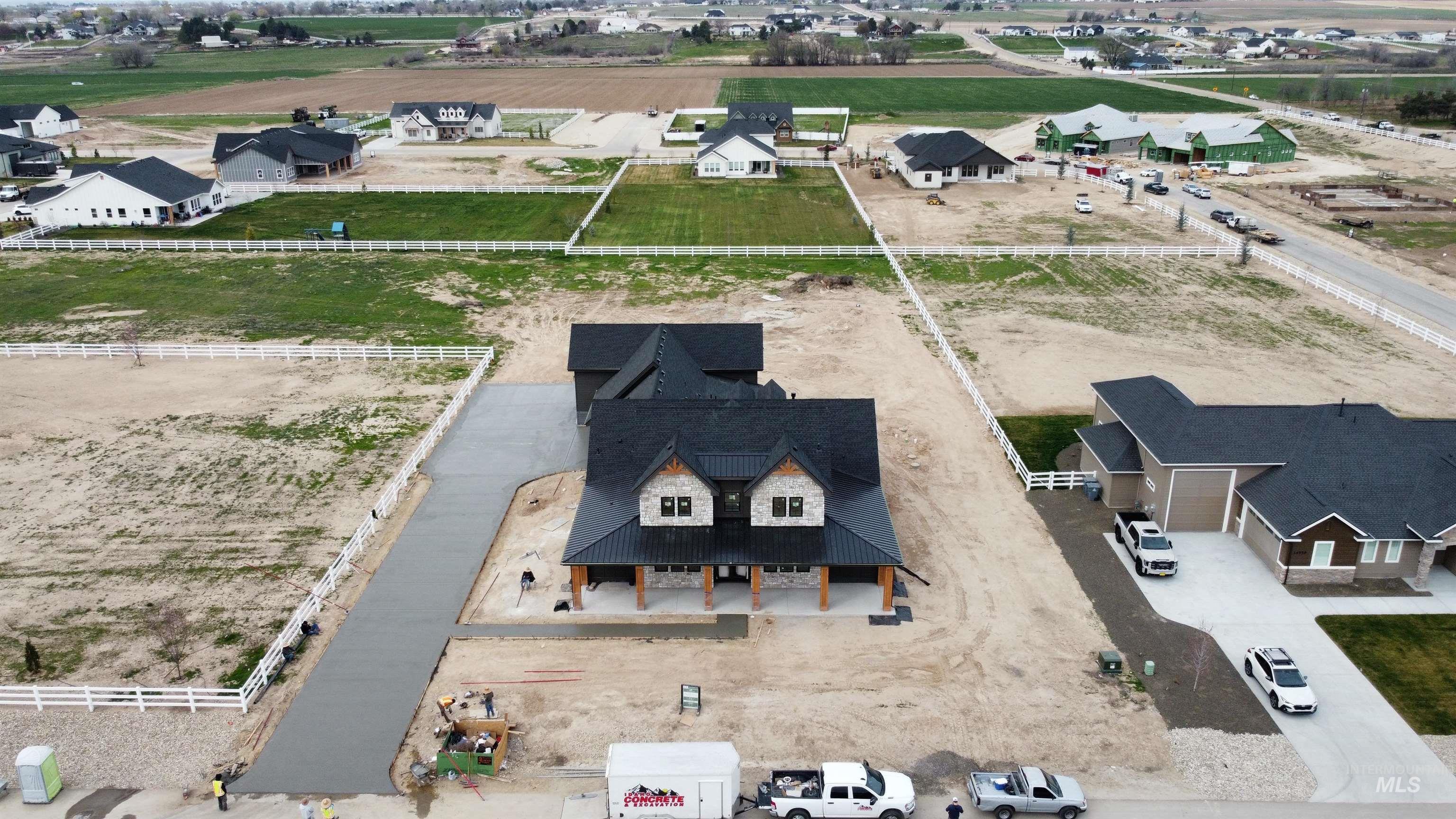 24921 Belgian Way, Middleton, Idaho 83644, 5 Bedrooms, 4 Bathrooms, Residential For Sale, Price $1,350,000,MLS 98979163